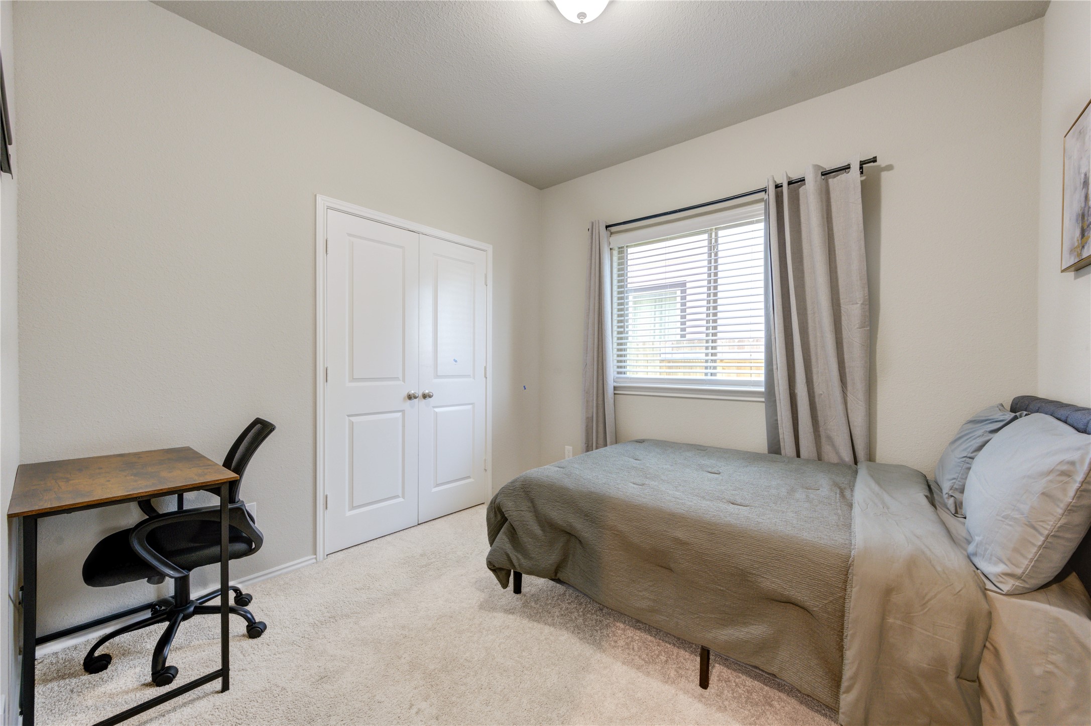 20522 Laila Manor Lane Property Photo 16