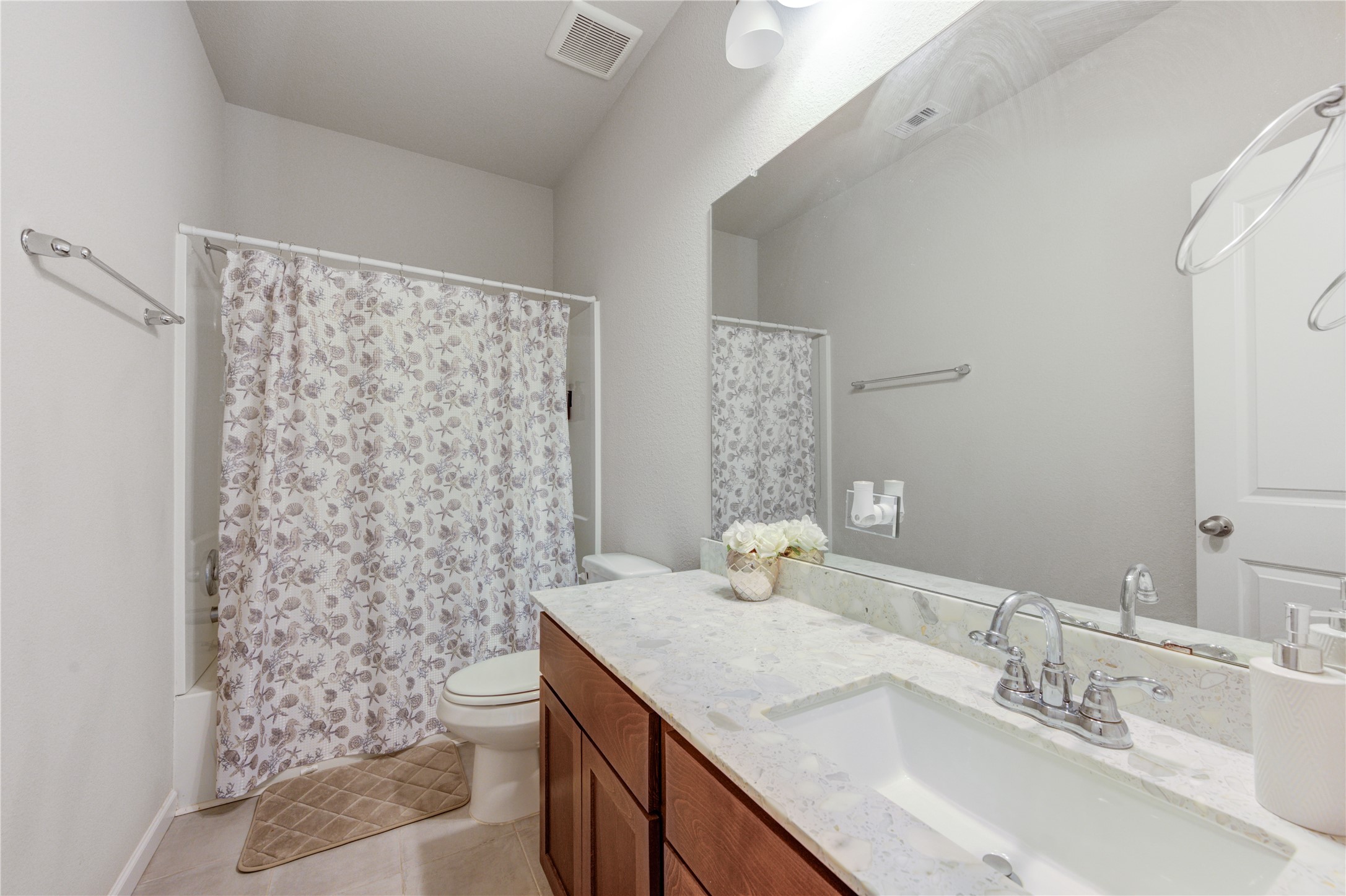 20522 Laila Manor Lane Property Photo 17