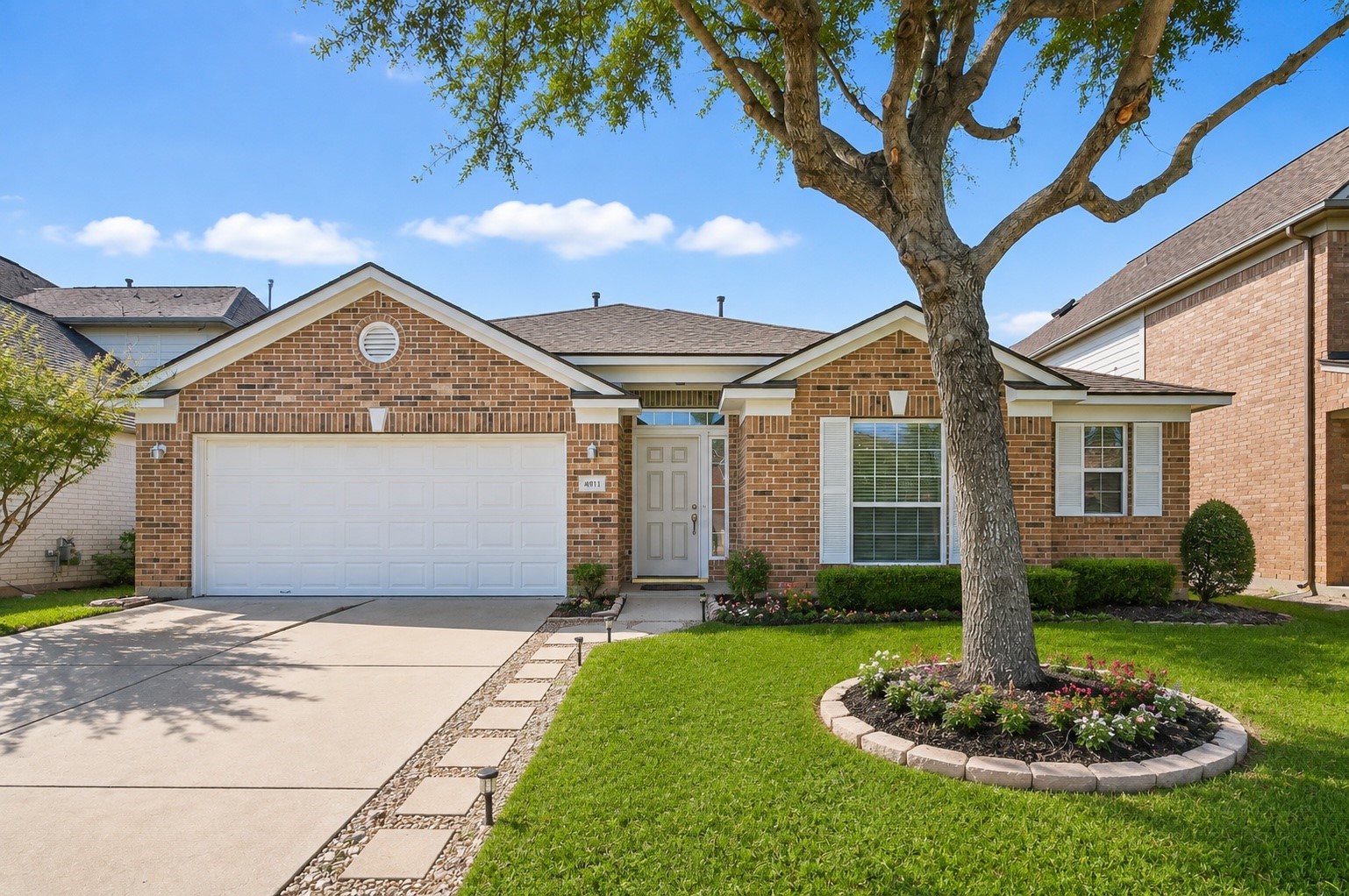 4923 Kale Garden Court Property Photo 1