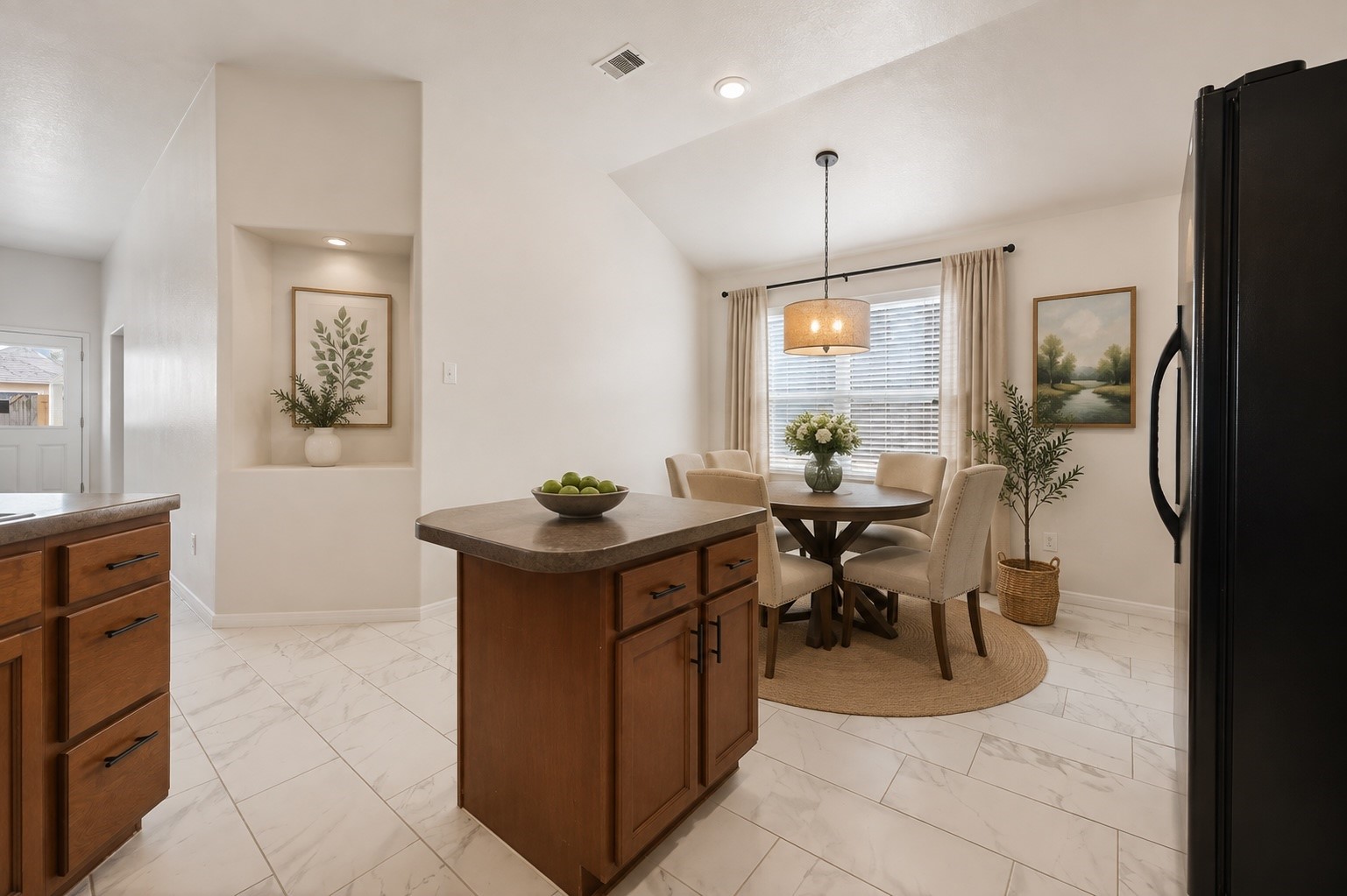 4923 Kale Garden Court Property Photo 4