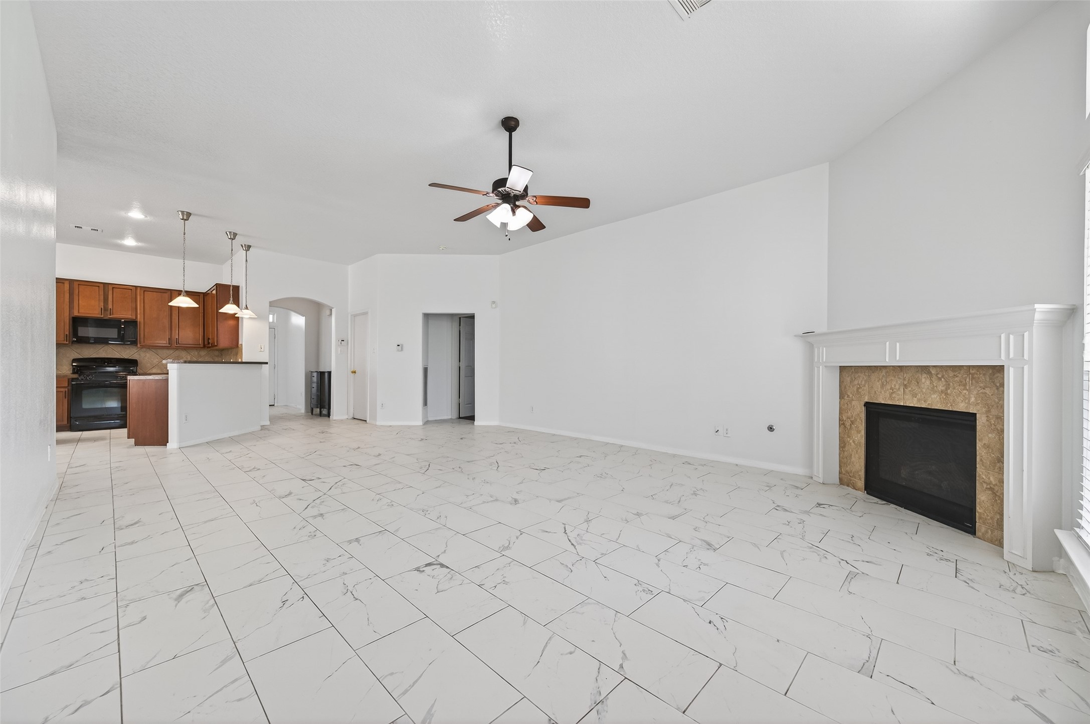 4923 Kale Garden Court Property Photo 18