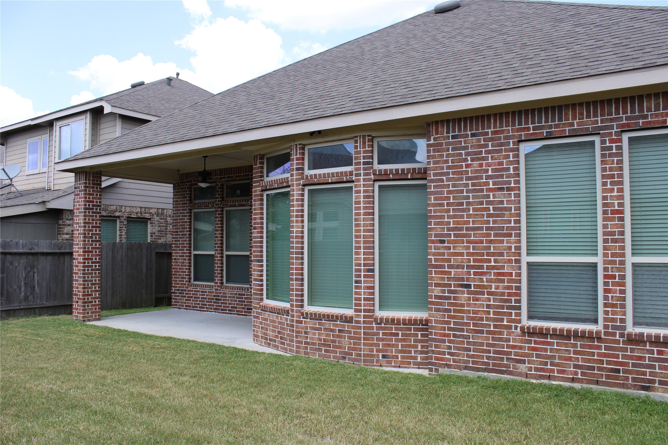 21911 Avalon Queen Drive Property Photo 14