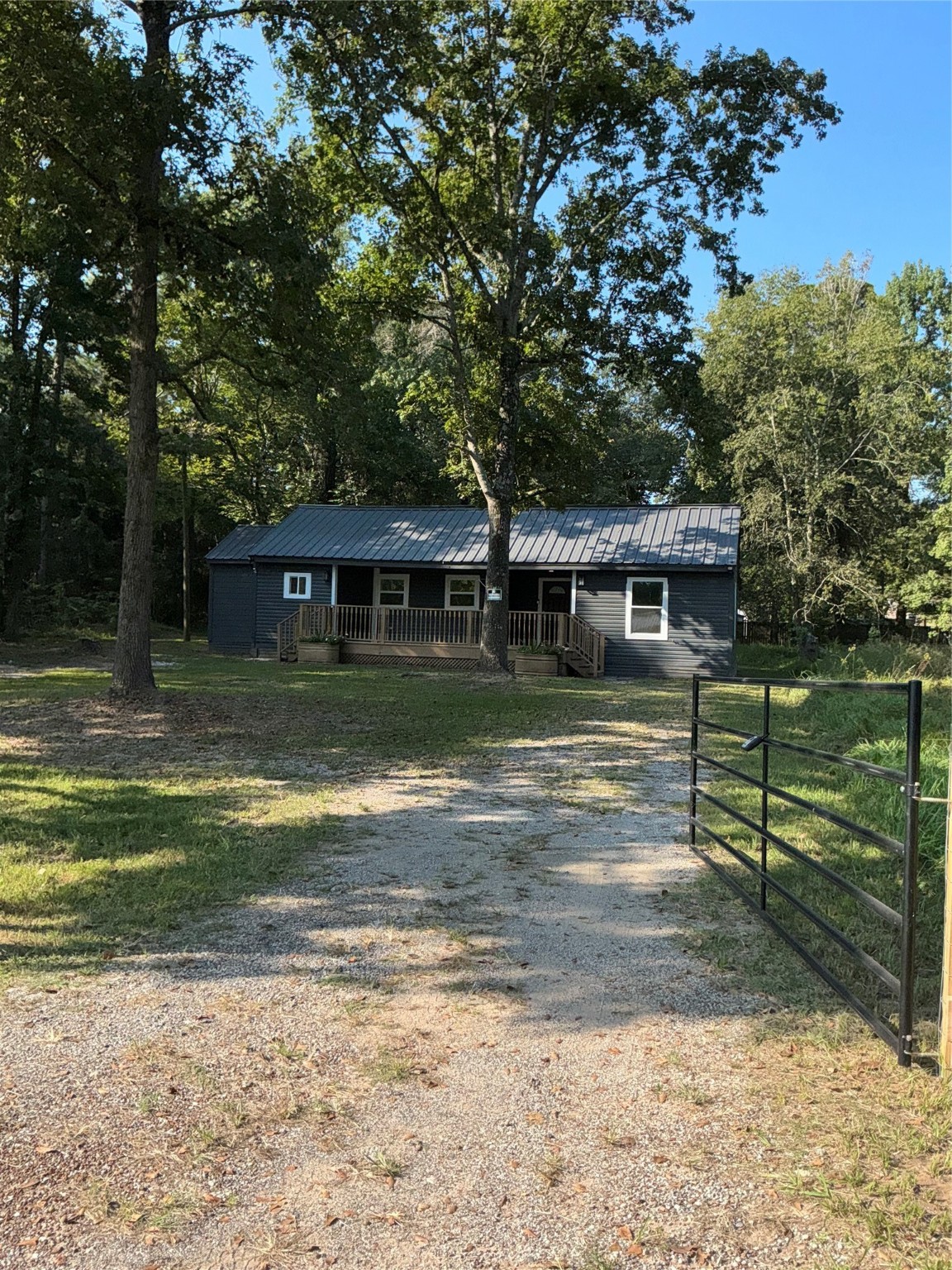 10928 L And M Road Property Photo 7