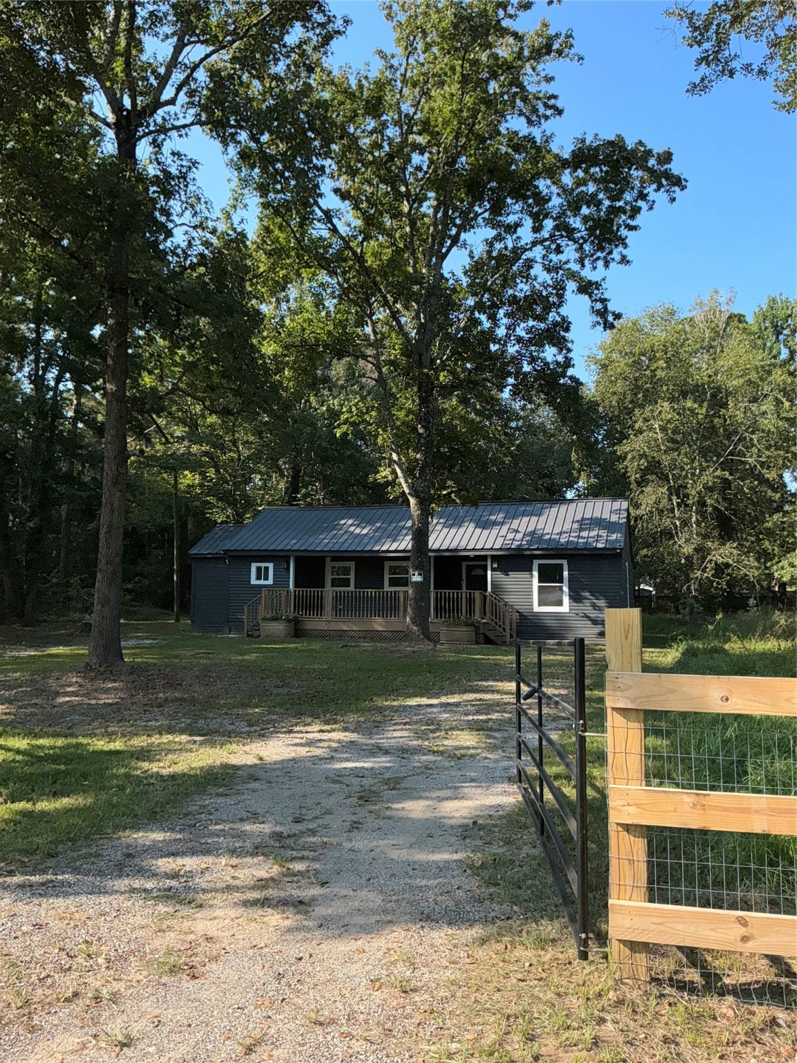 10928 L And M Road Property Photo 8