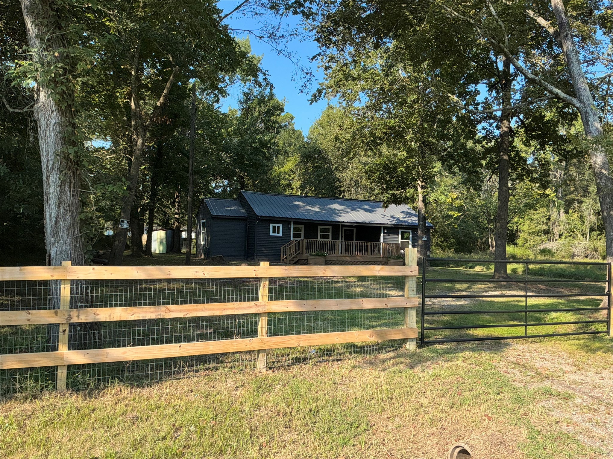 10928 L And M Road Property Photo 9