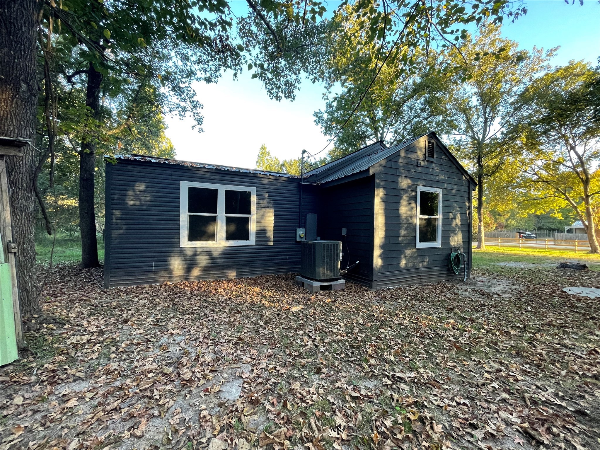 10928 L And M Road Property Photo 12