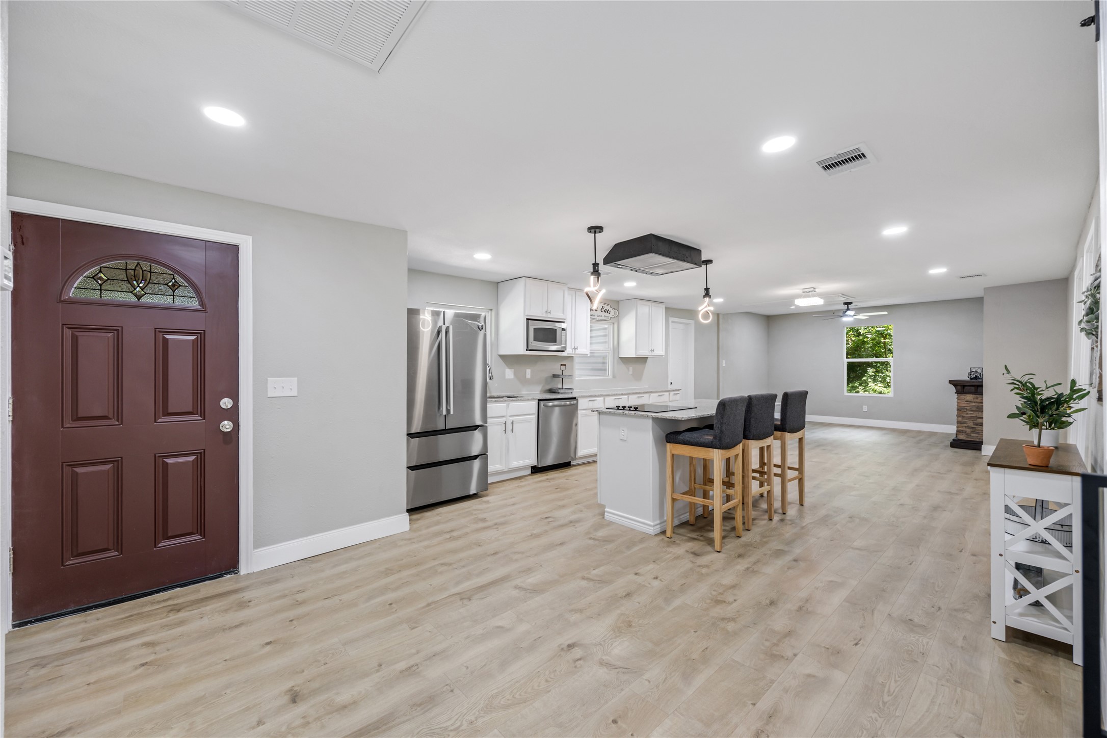 10928 L And M Road Property Photo 15