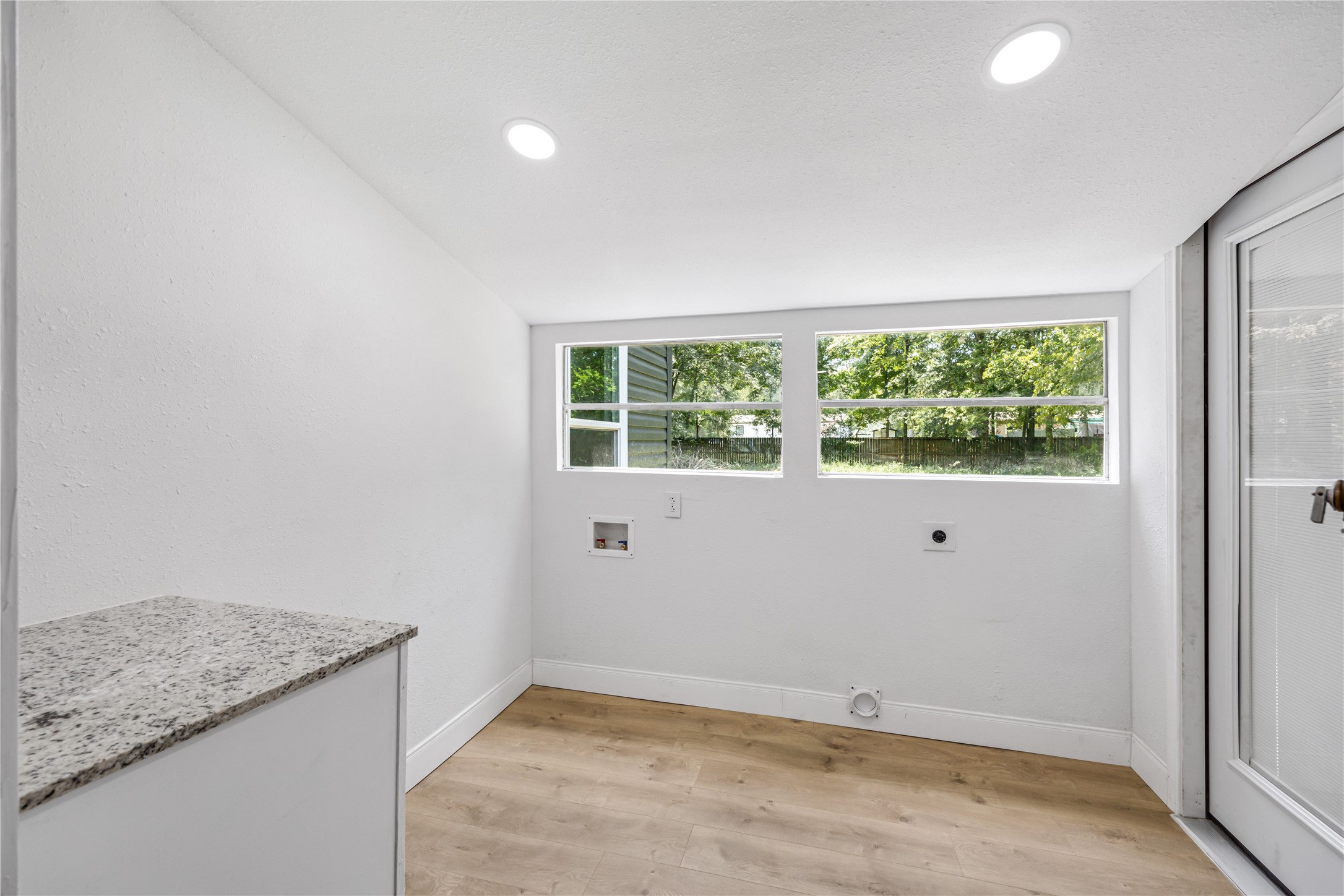 10928 L And M Road Property Photo 25