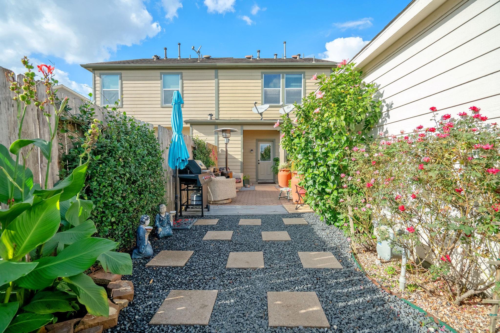 3406 Glenmore Meadow Drive Property Photo 28
