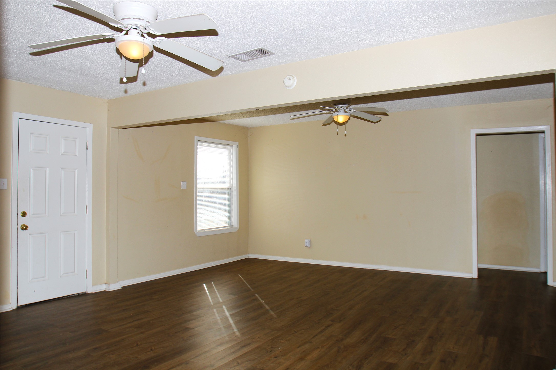 520 Mckee Street Property Photo 3