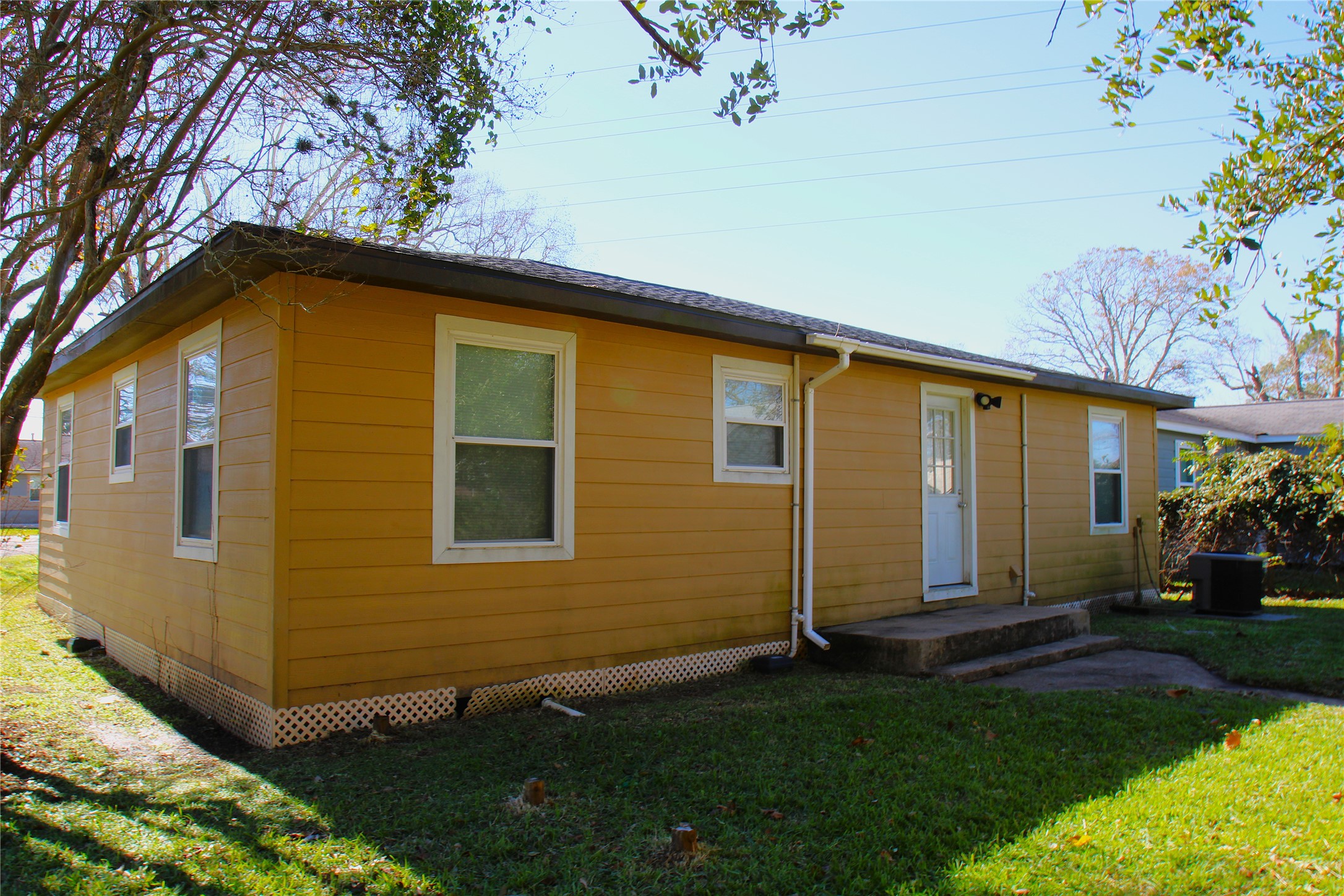 520 Mckee Street Property Photo 14