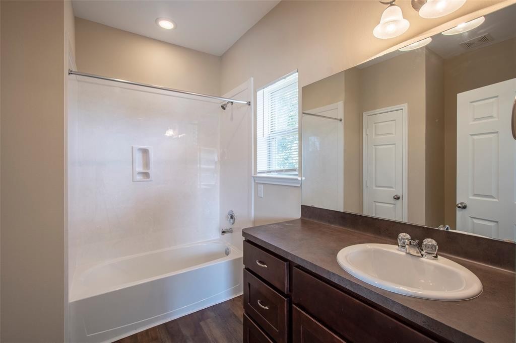 8142 Cabot Street A Property Photo 11