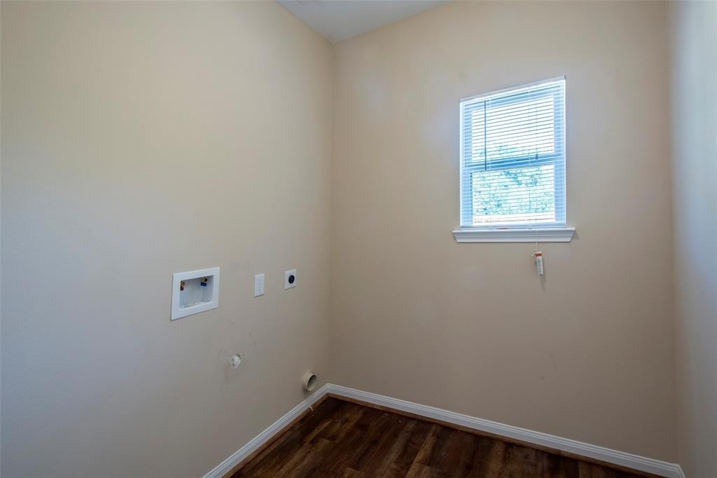 8142 Cabot Street A Property Photo 13