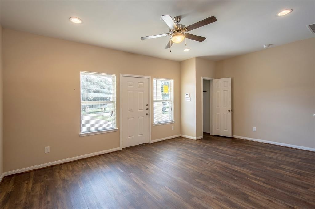 8142 Cabot Street A Property Photo 16