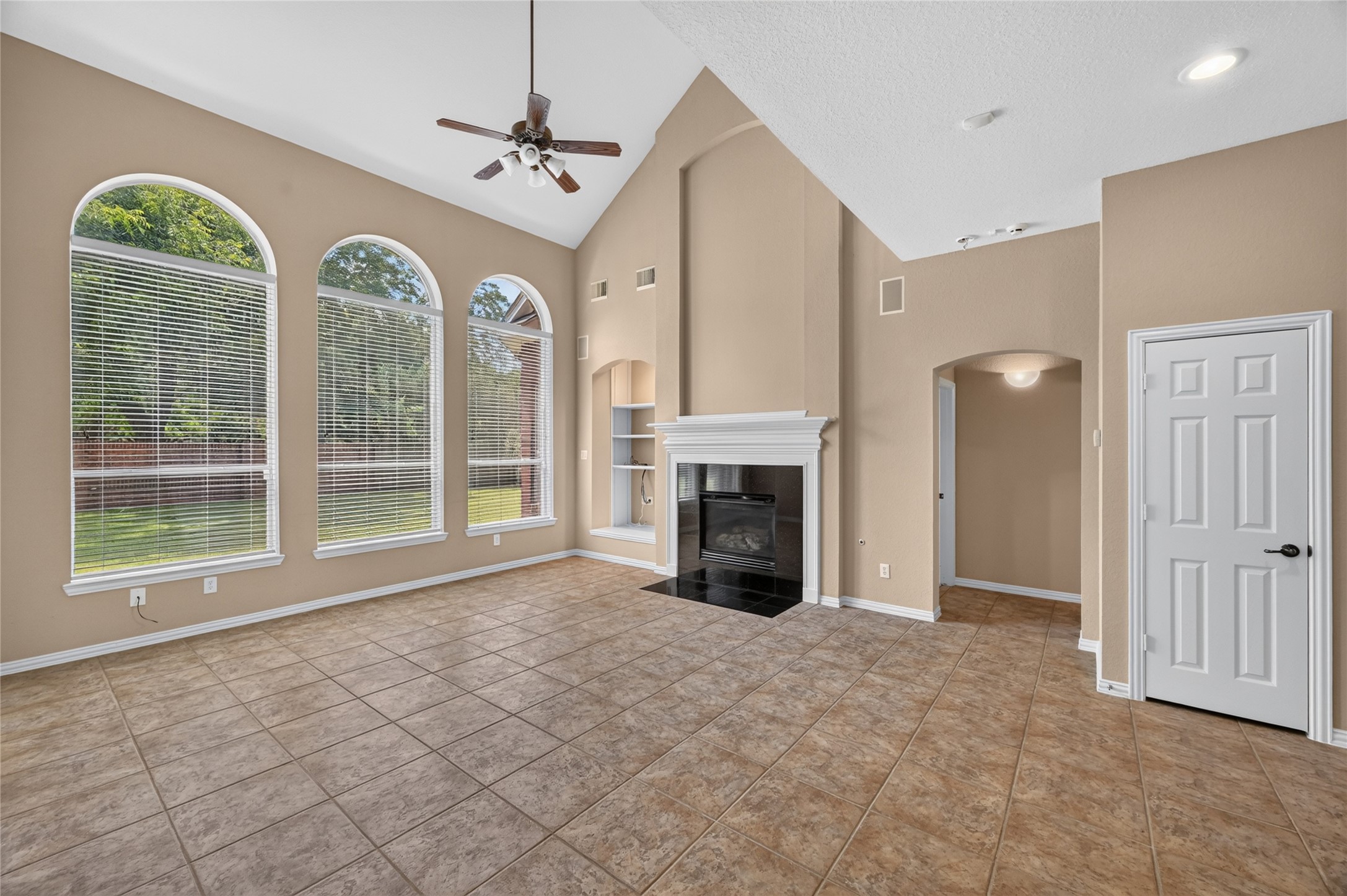 4627 Lake Knoll Court Property Photo 12
