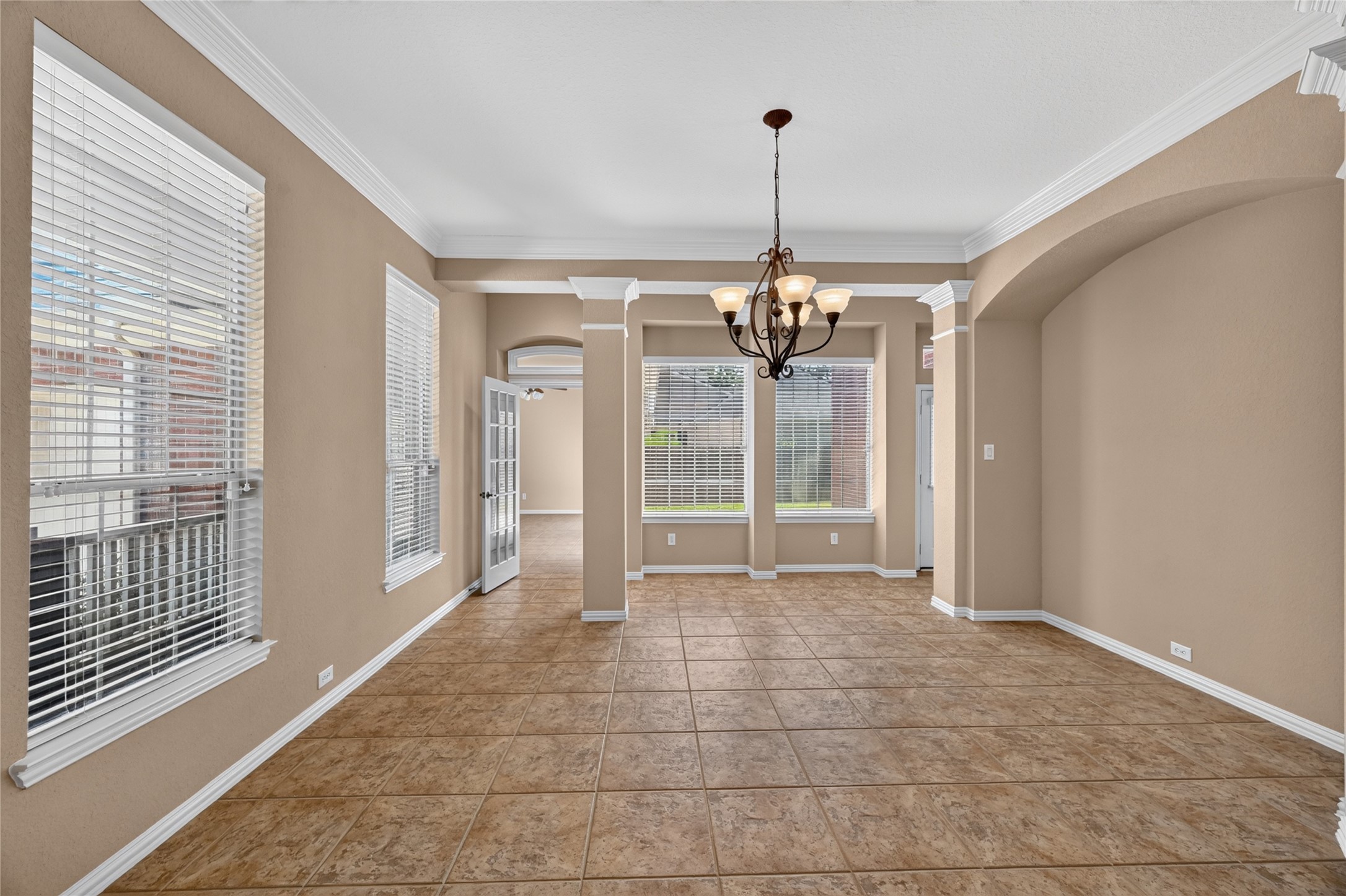 4627 Lake Knoll Court Property Photo 15
