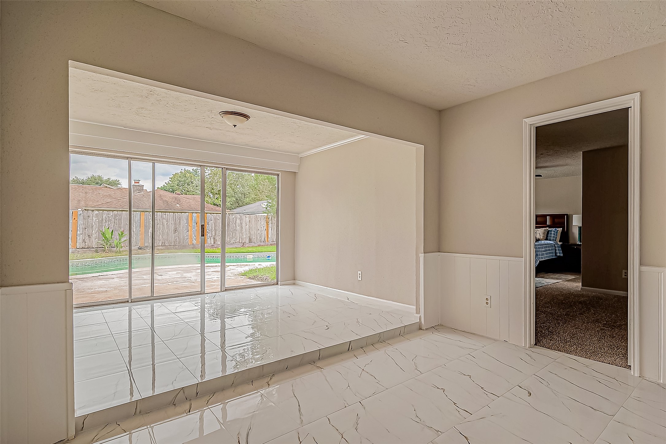 1842 Fall Meadow Drive Property Photo 14