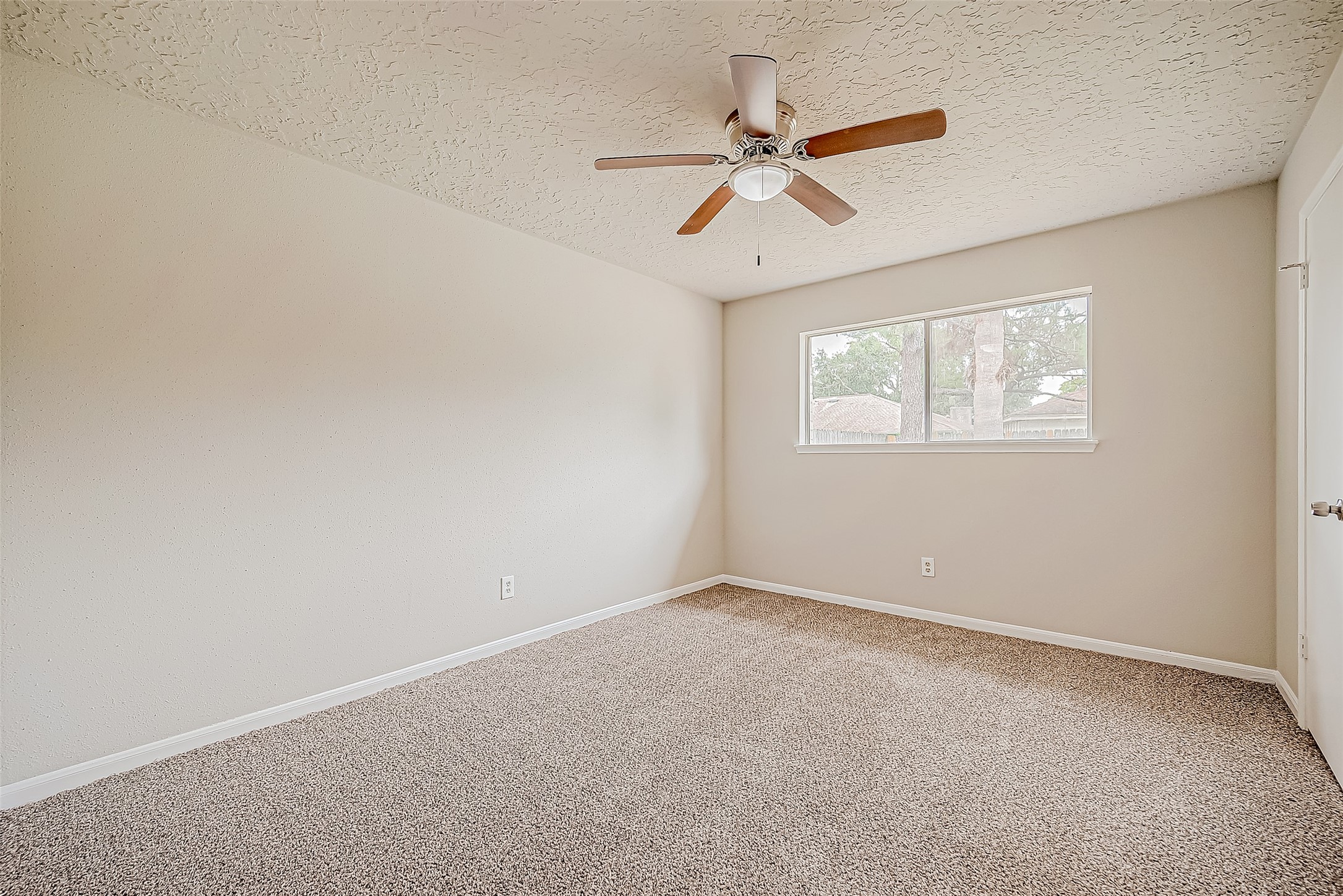 1842 Fall Meadow Drive Property Photo 25