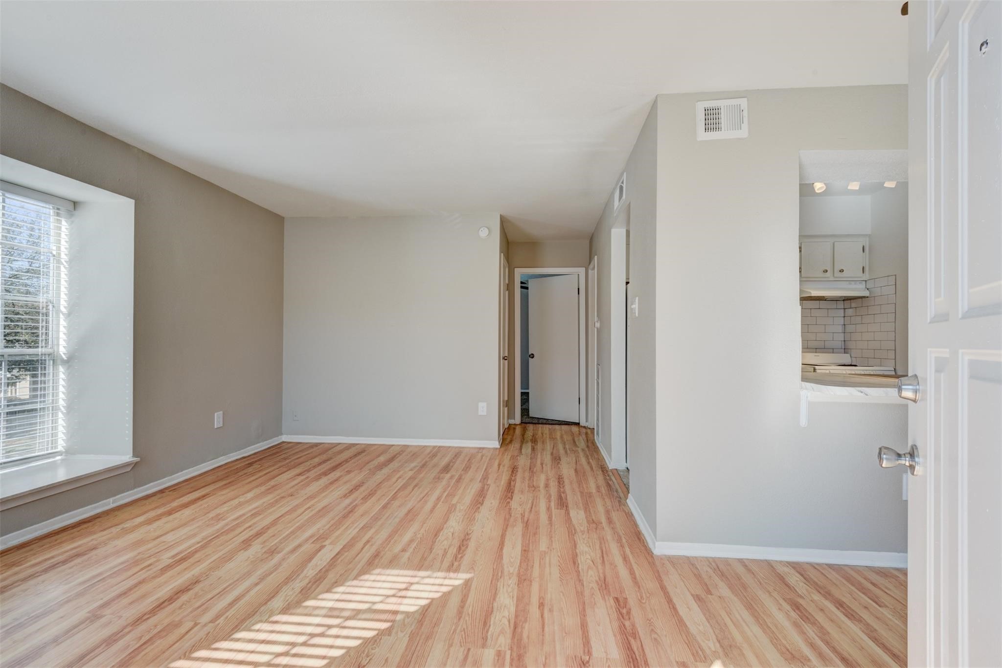 513 Ridge Street 3 Property Photo 5