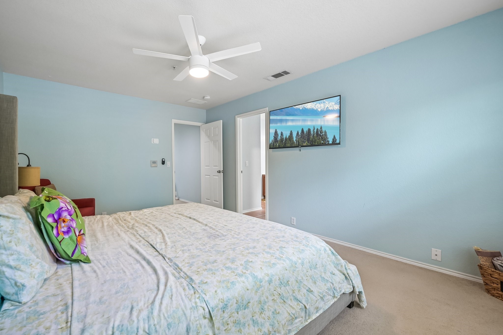 2209 Stonepark Place Property Photo 14