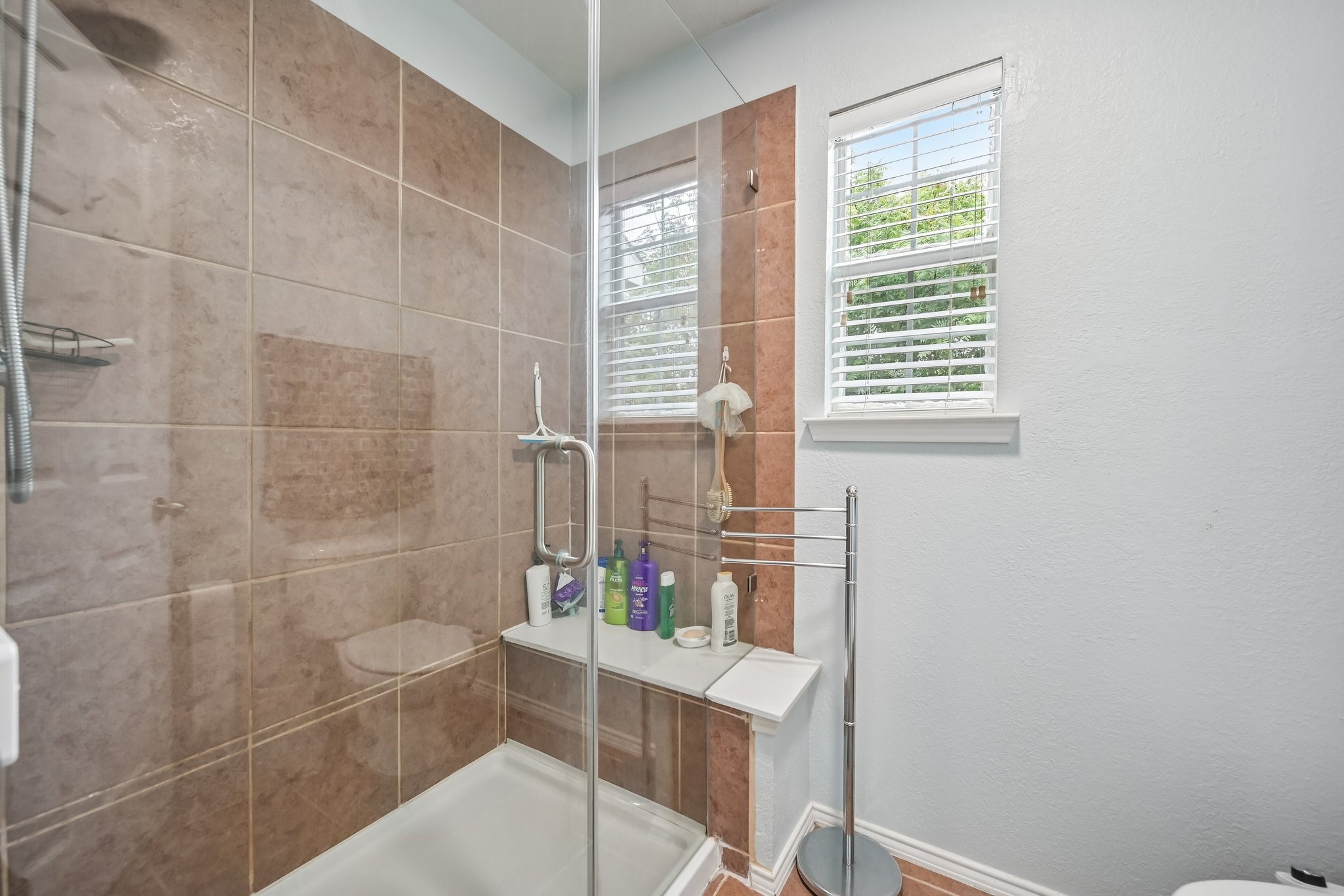 2209 Stonepark Place Property Photo 16