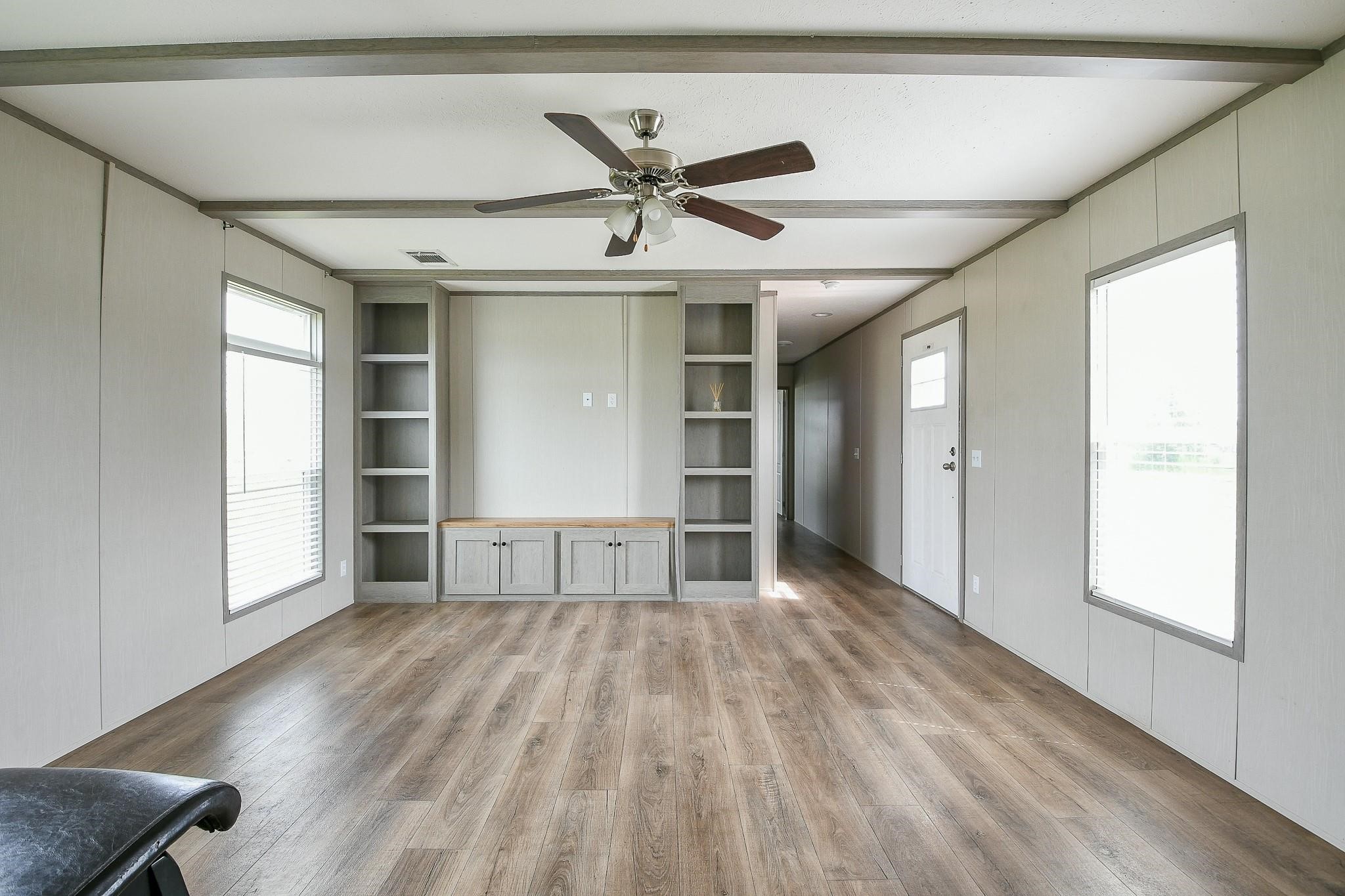 669 Road 5822 Property Photo 7