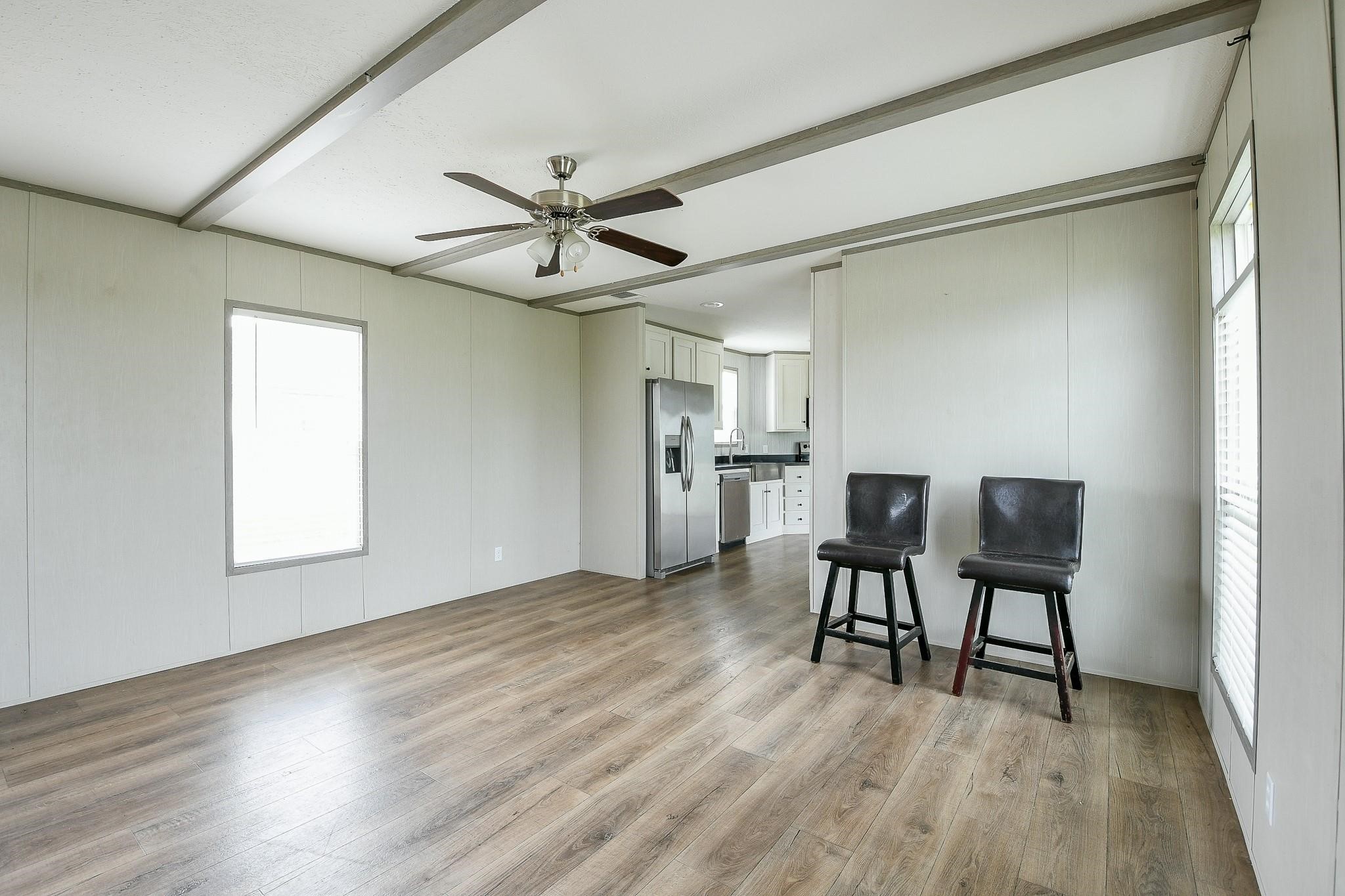 669 Road 5822 Property Photo 9