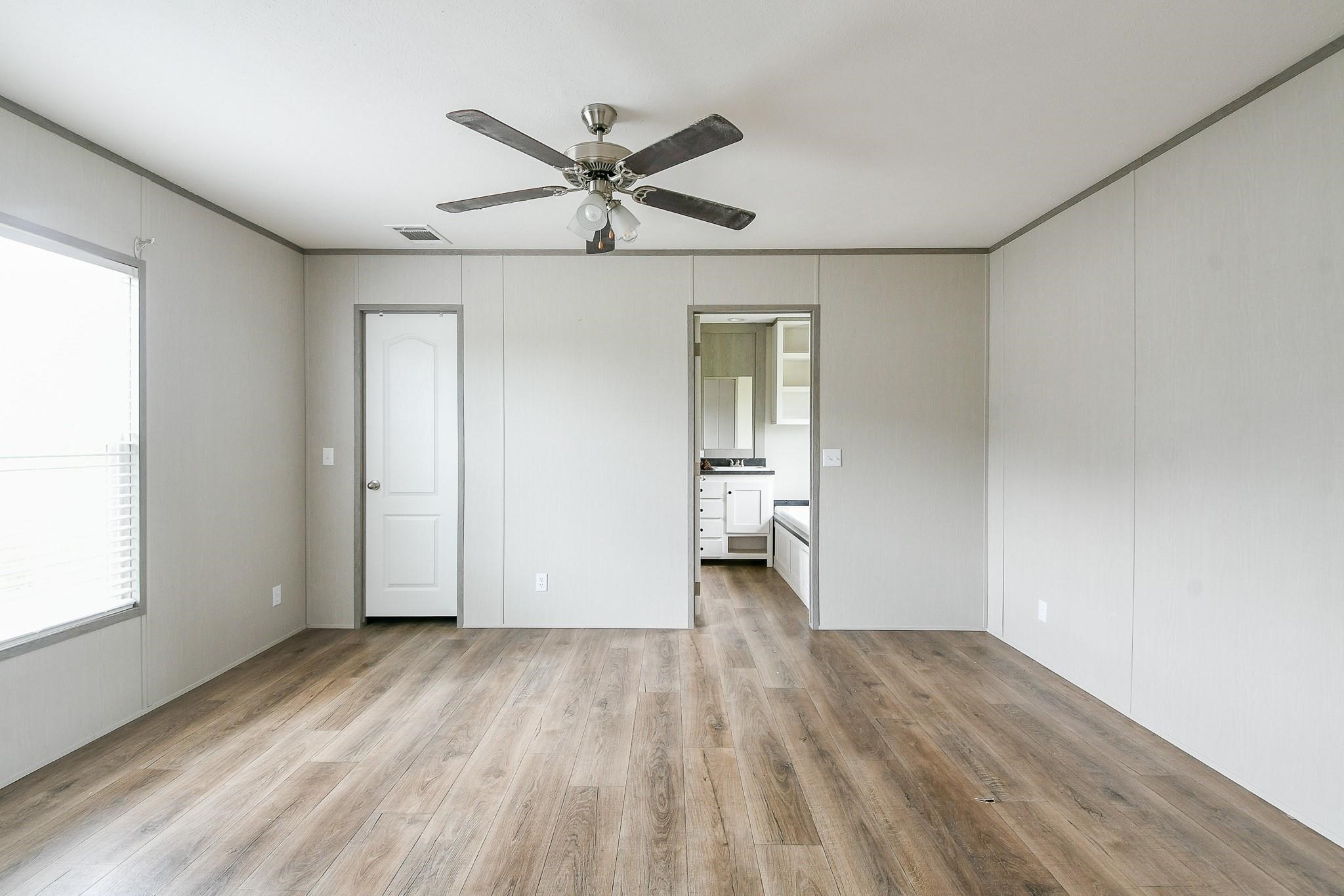 669 Road 5822 Property Photo 12