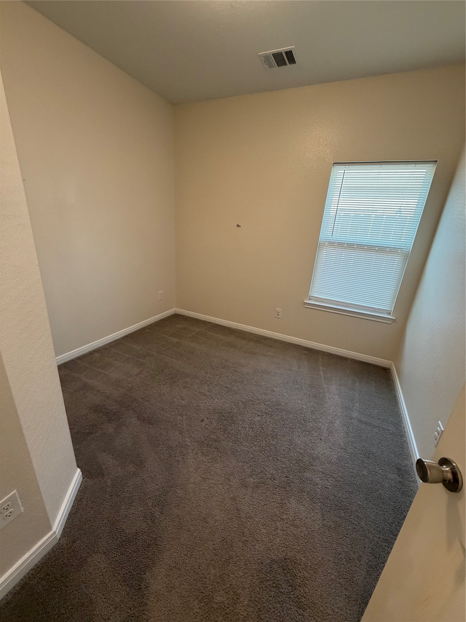 16721 Stonefield Property Photo 9