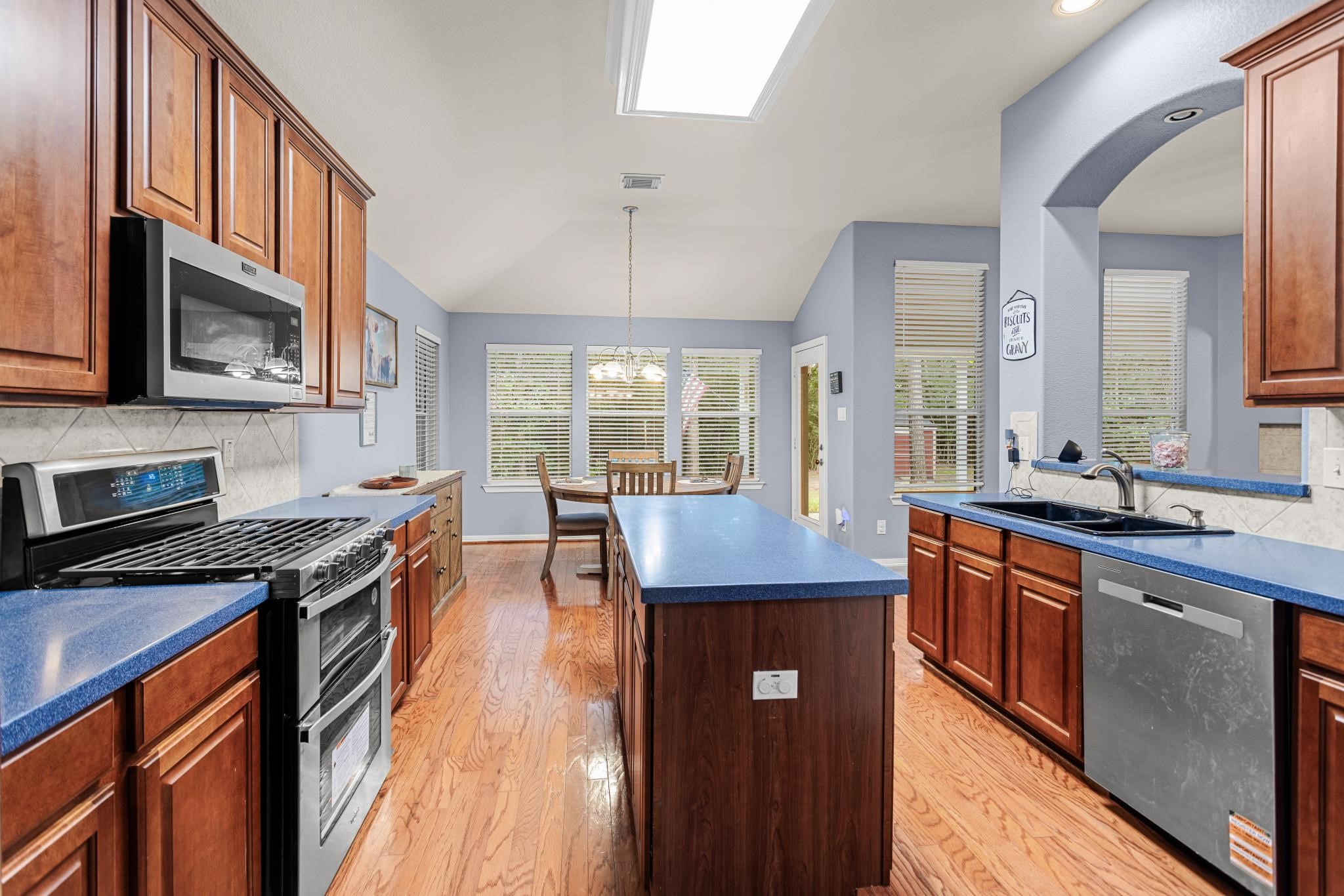10244 Elmo Court Property Photo 5