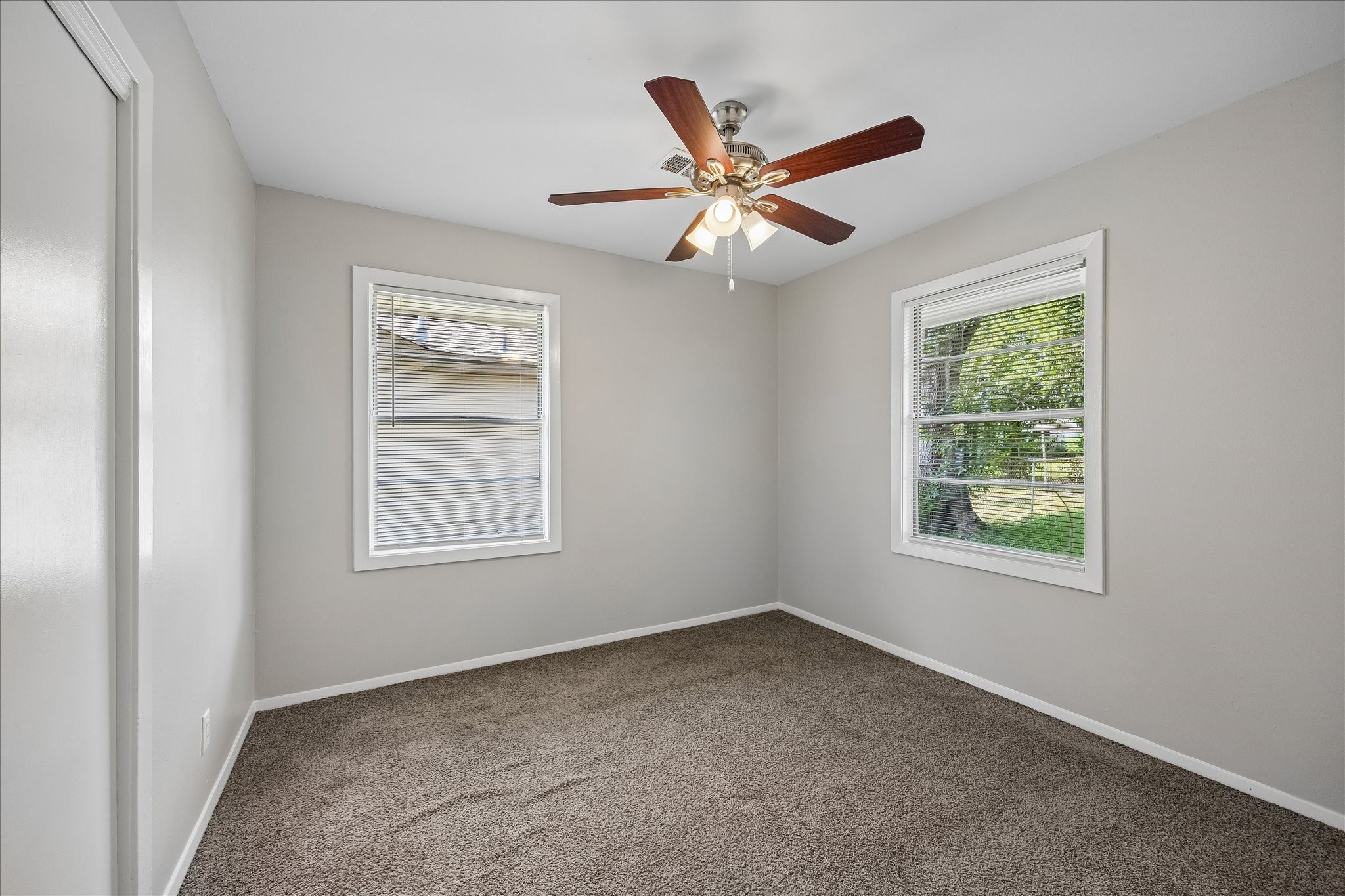 10214 Torrington Lane Property Photo 12
