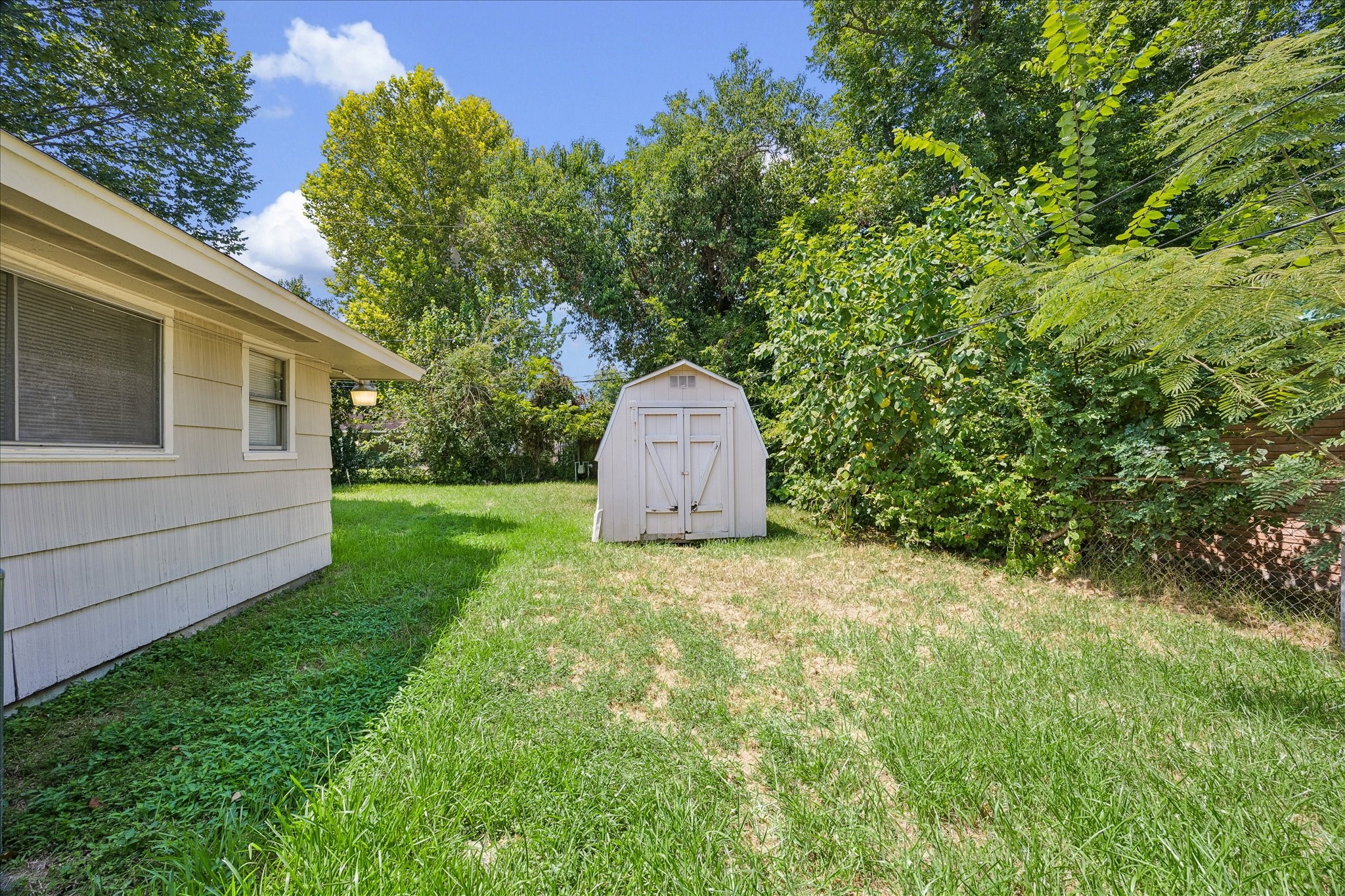 10214 Torrington Lane Property Photo 16