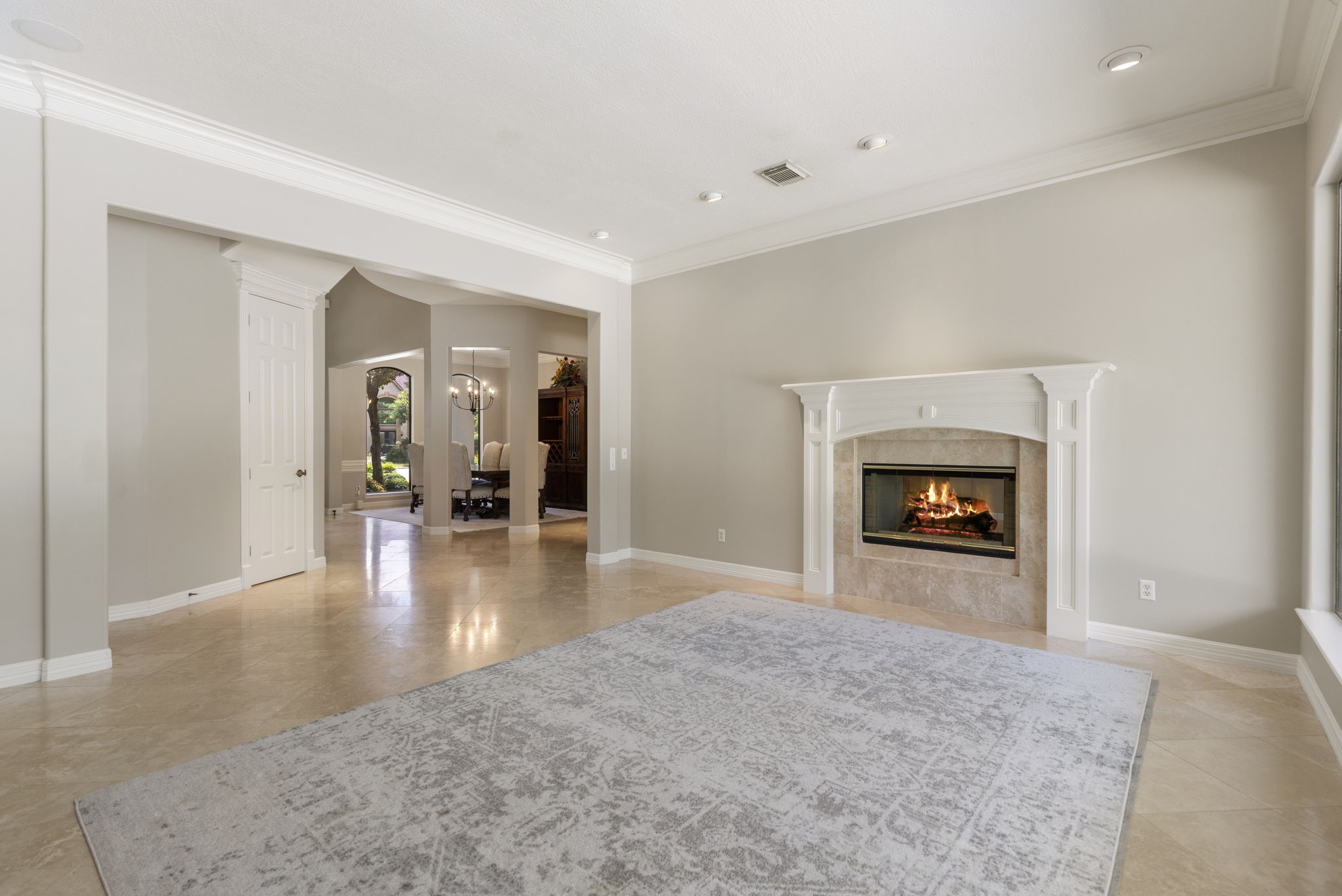 6614 Wood Place Court Property Photo 6