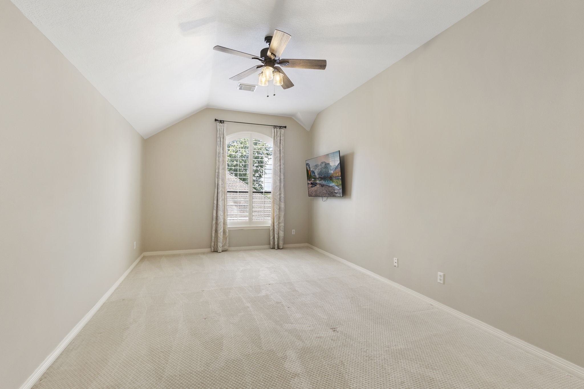 6614 Wood Place Court Property Photo 33