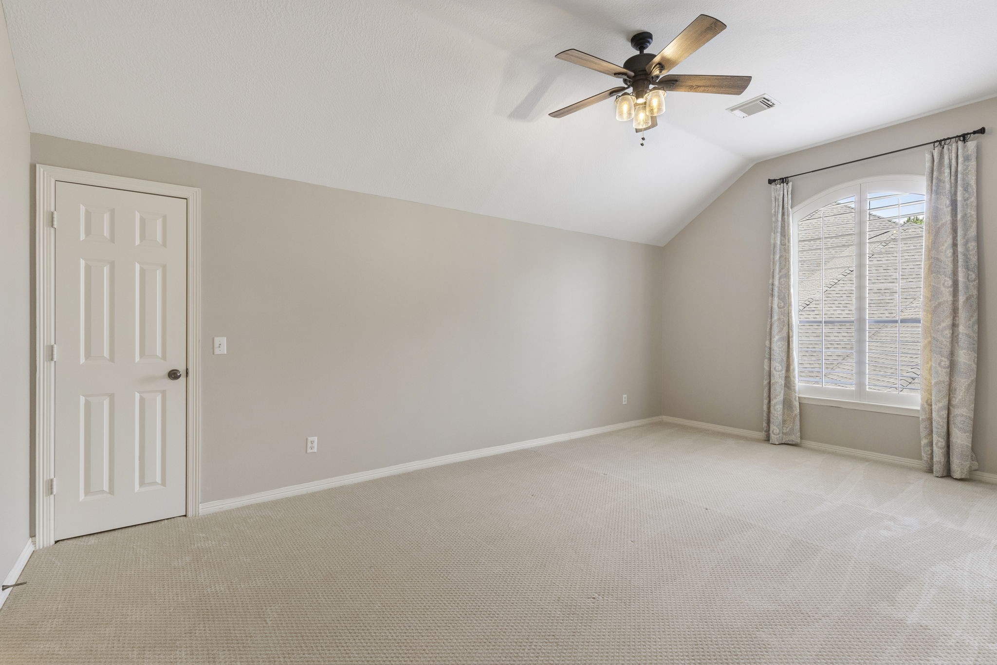 6614 Wood Place Court Property Photo 34
