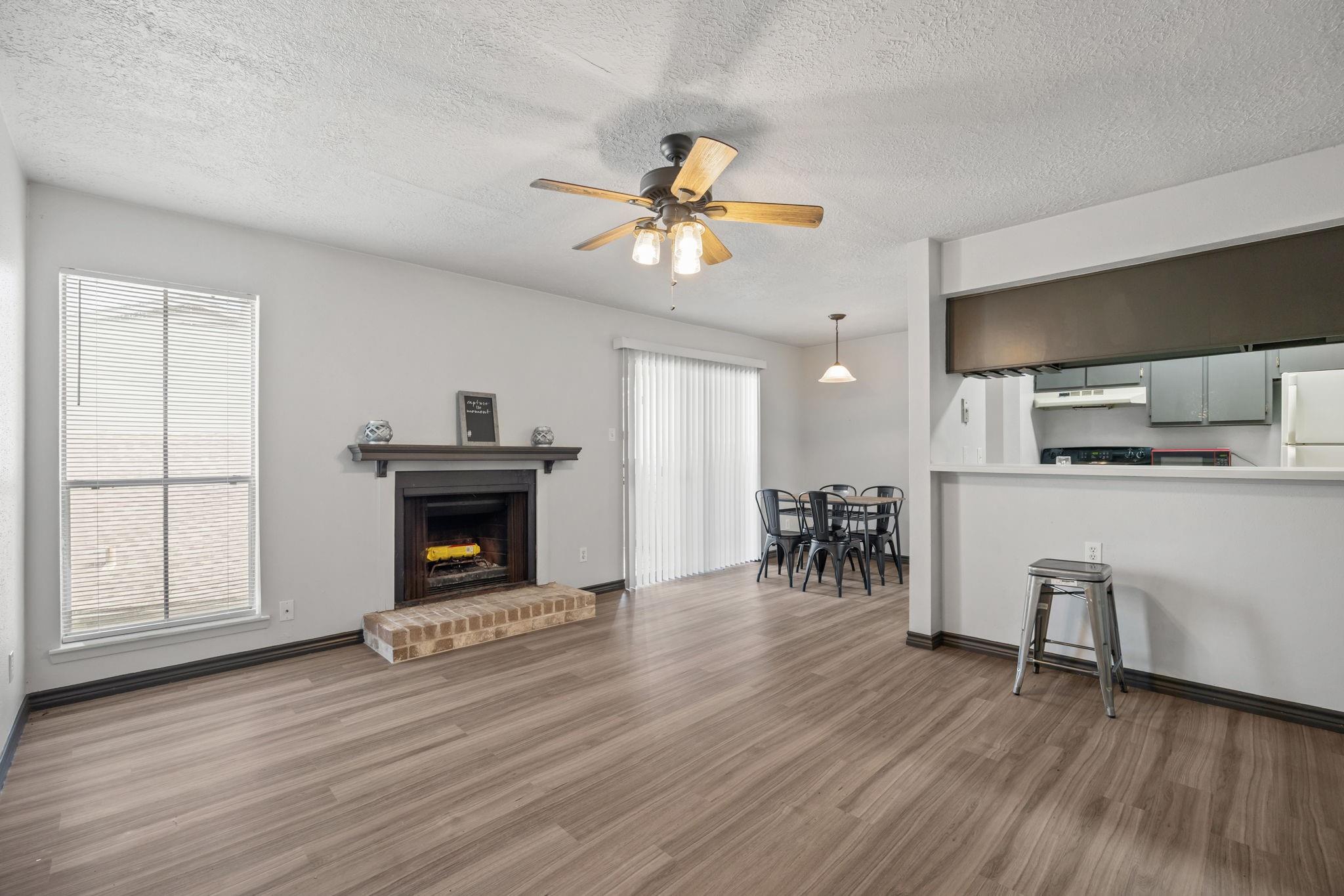 7600 Emmett F Lowry Expressway # 604, Texas City Tx 77591 Property Photo 1
