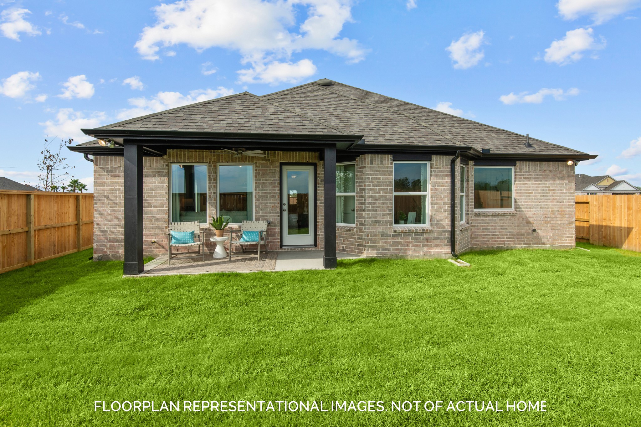 21203 Venetian Glass Lane Property Photo 17