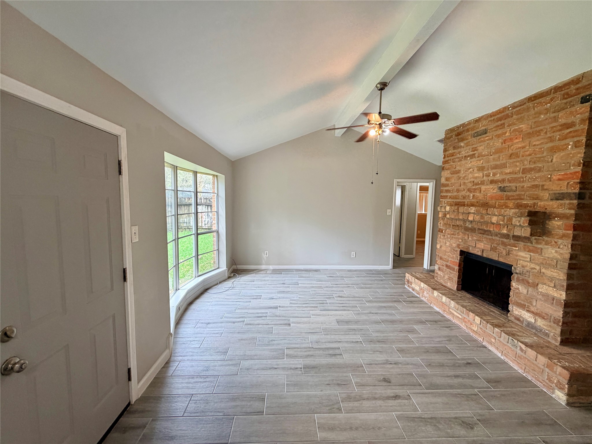 7876 Bender Road Property Photo 4