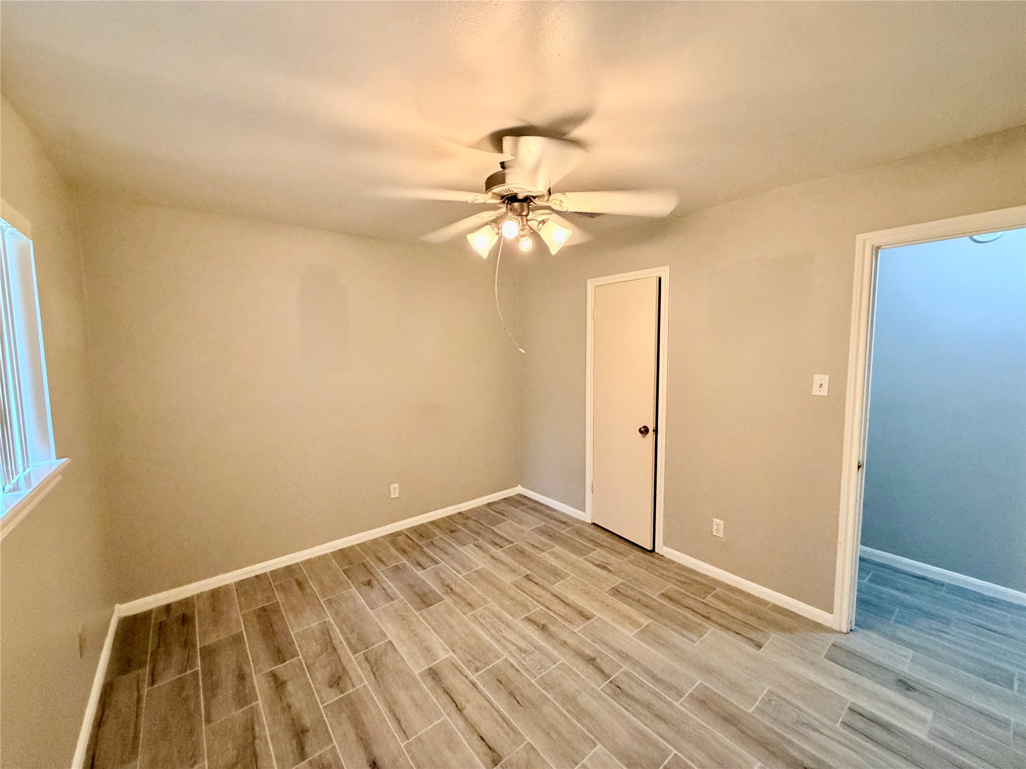 7876 Bender Road Property Photo 23