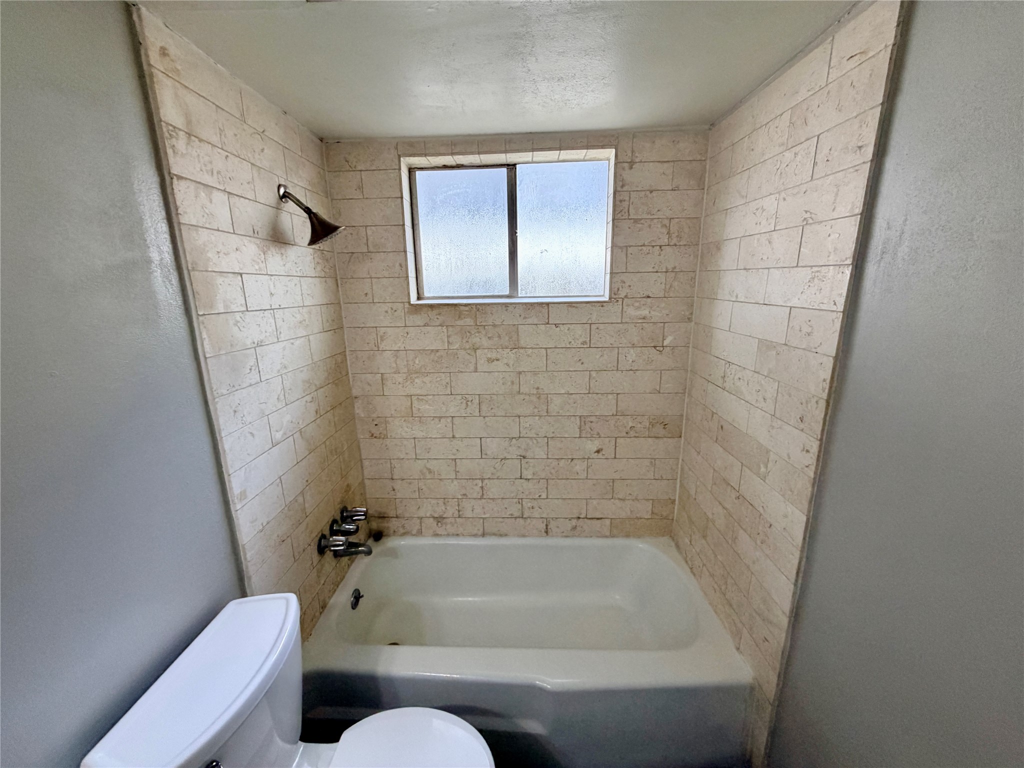 7876 Bender Road Property Photo 25