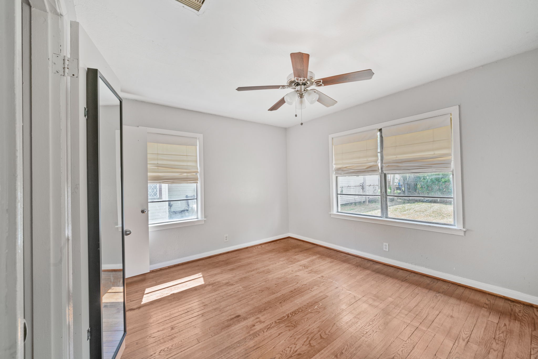 3606 Yosemite Street Property Photo 10