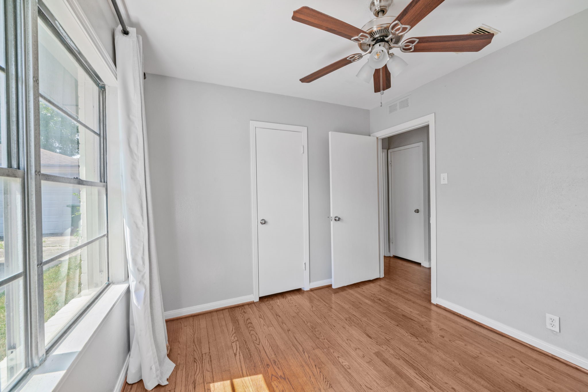 3606 Yosemite Street Property Photo 12