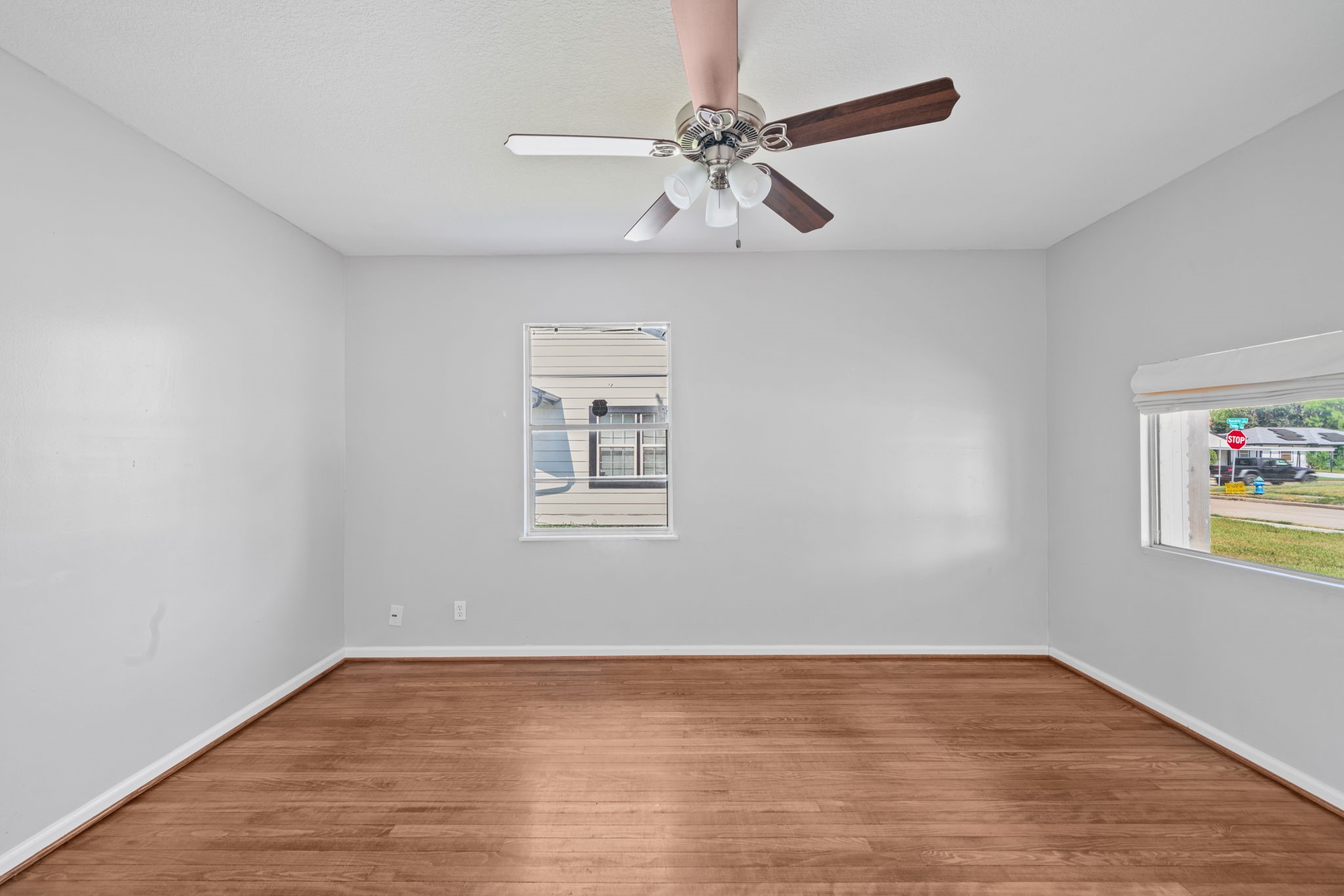 3606 Yosemite Street Property Photo 16