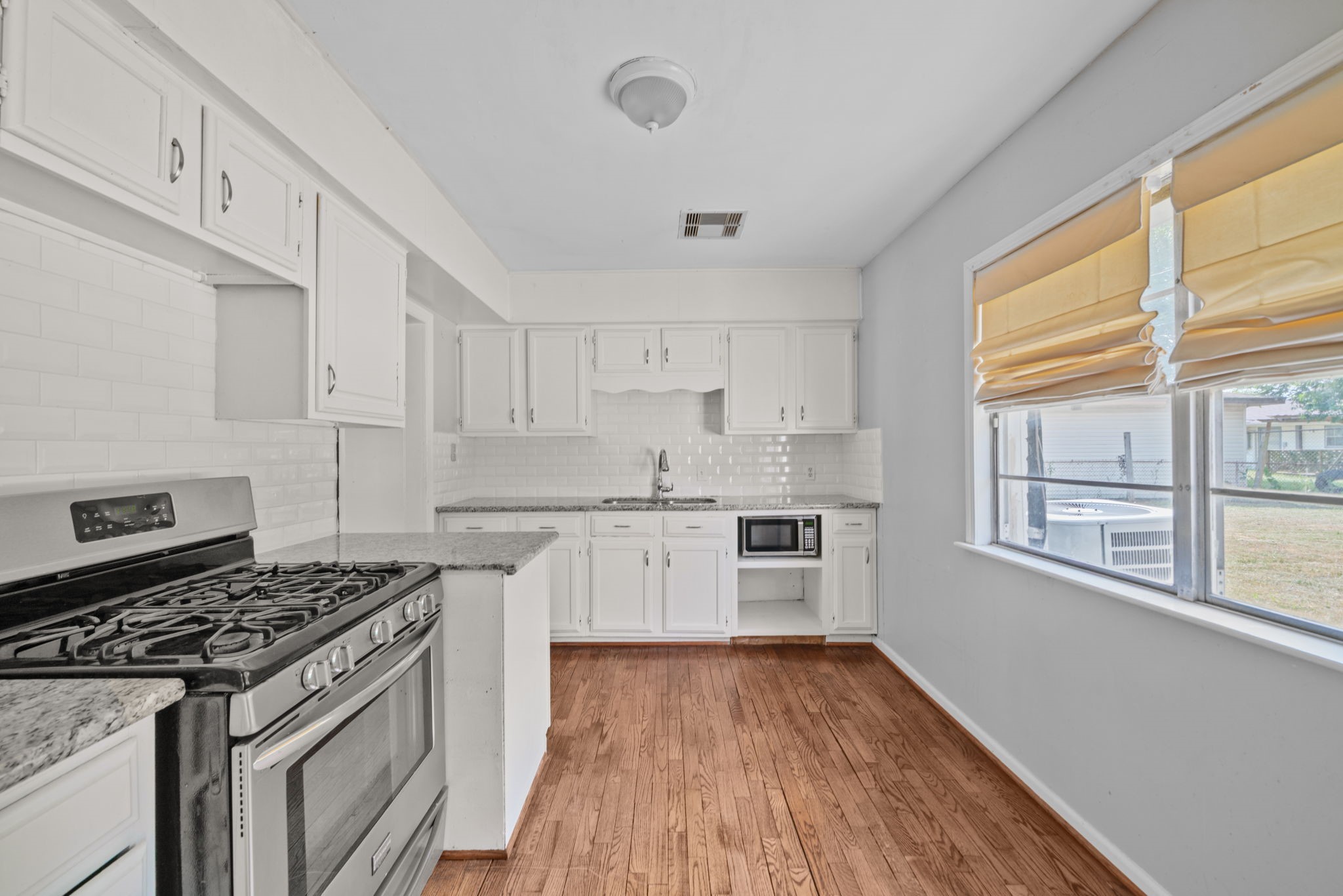 3606 Yosemite Street Property Photo 18