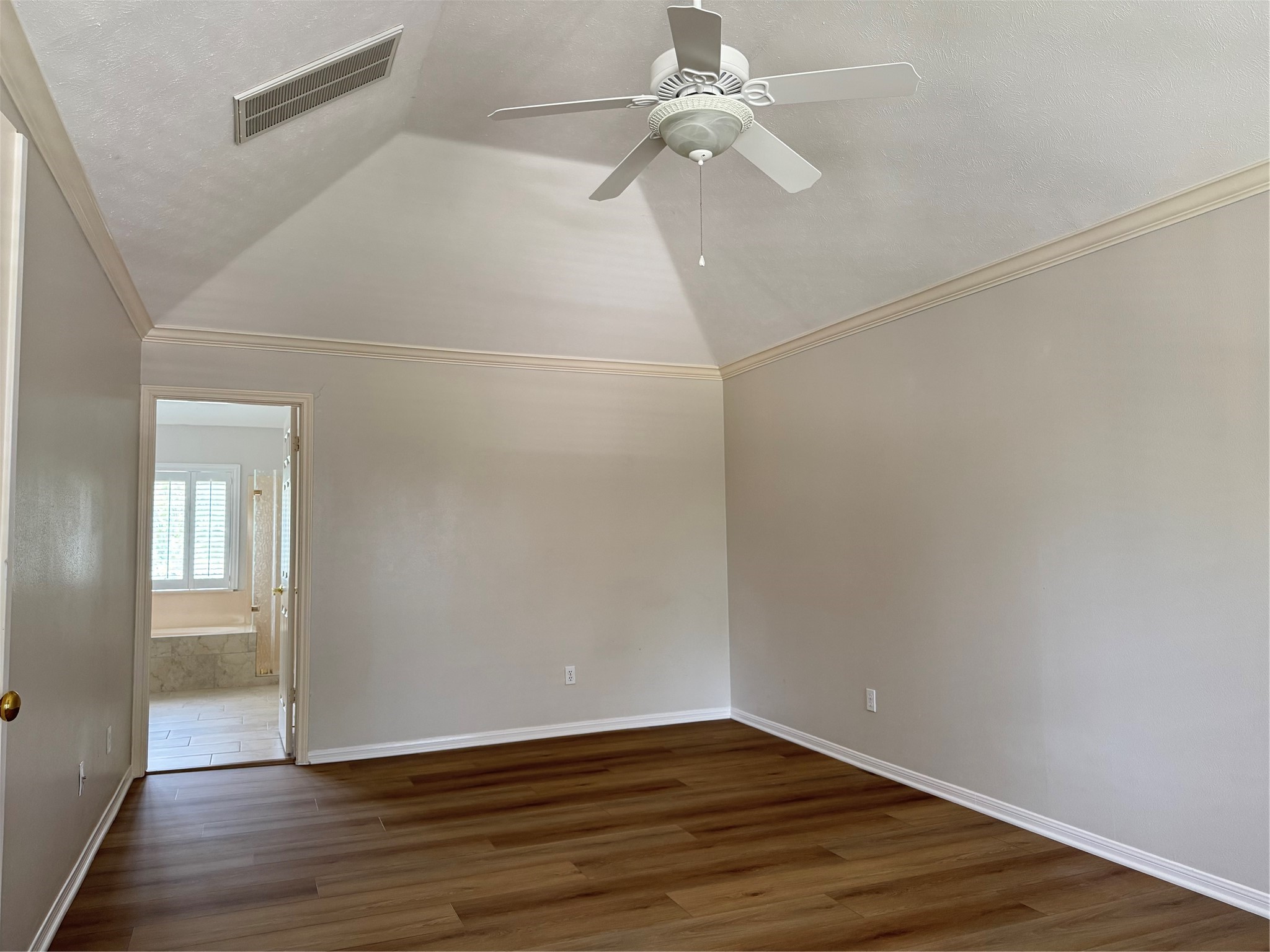 6926 Hearthside Drive Property Photo 25