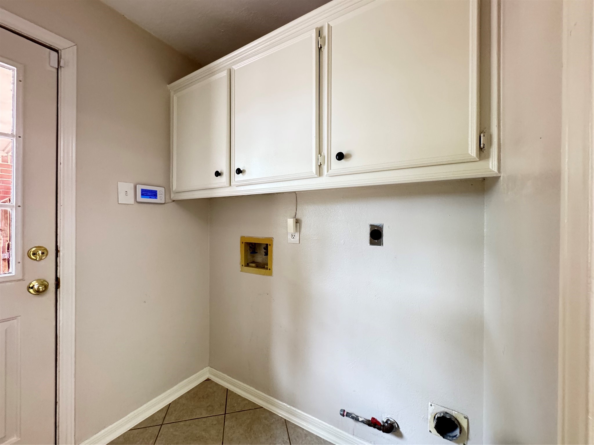 6926 Hearthside Drive Property Photo 32