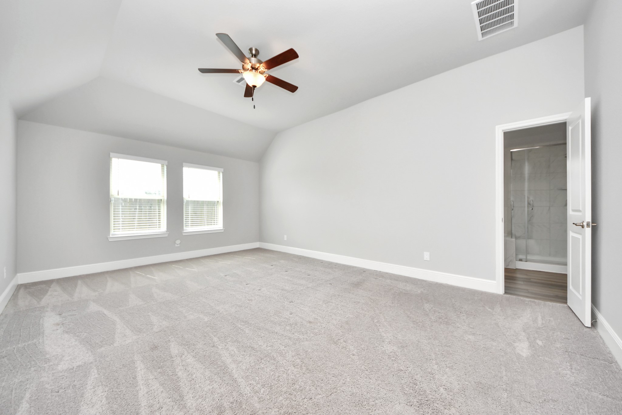 2930 Broad Reach Road Property Photo 13