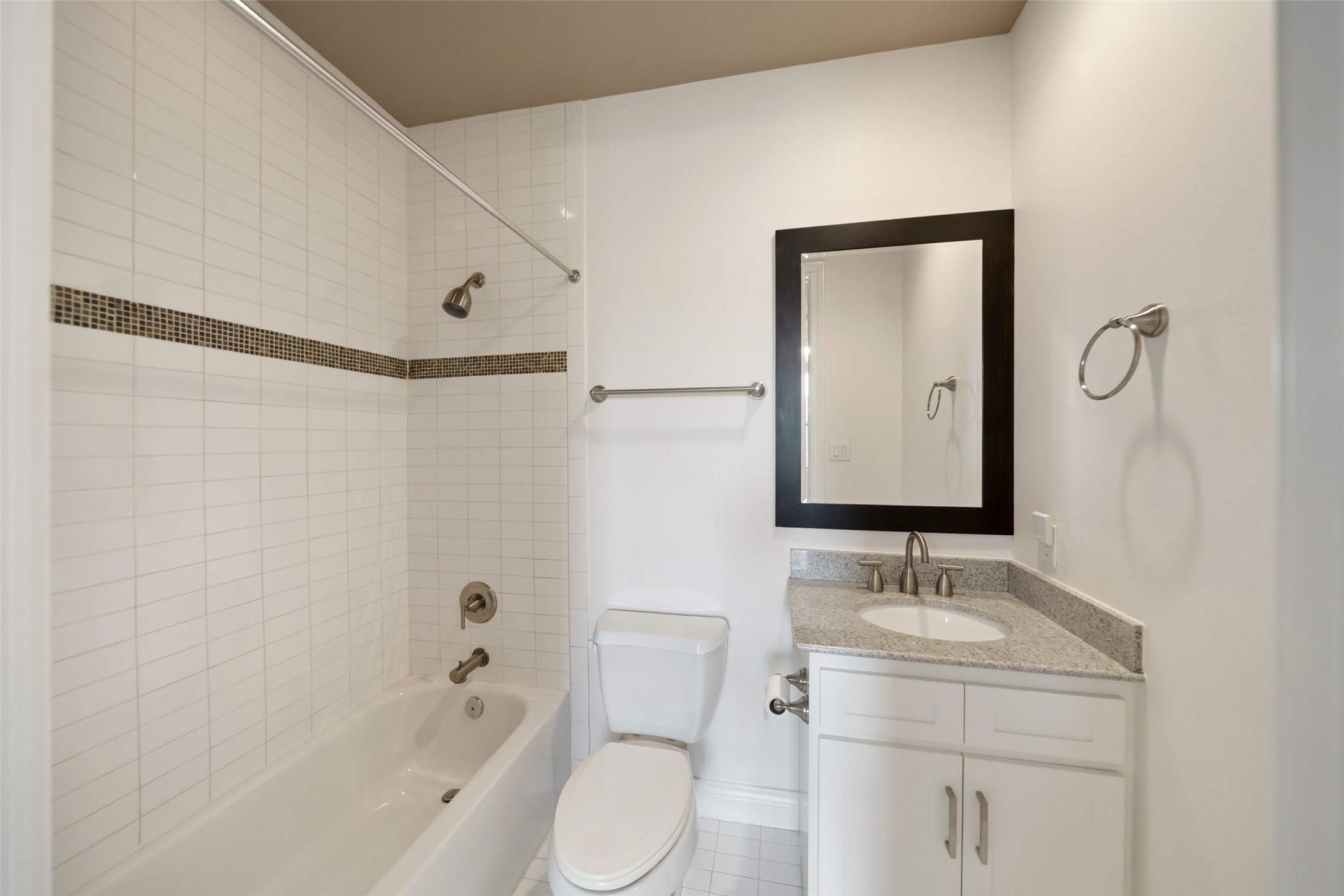 1716 Dart Street Property Photo 22