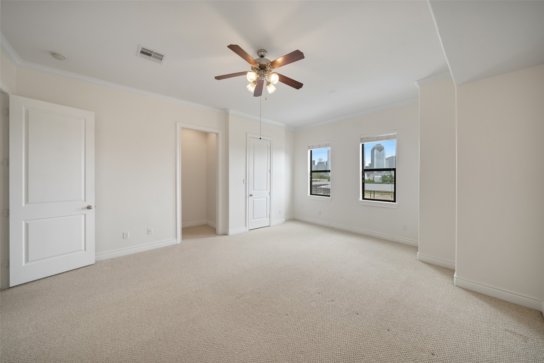 1716 Dart Street Property Photo 25