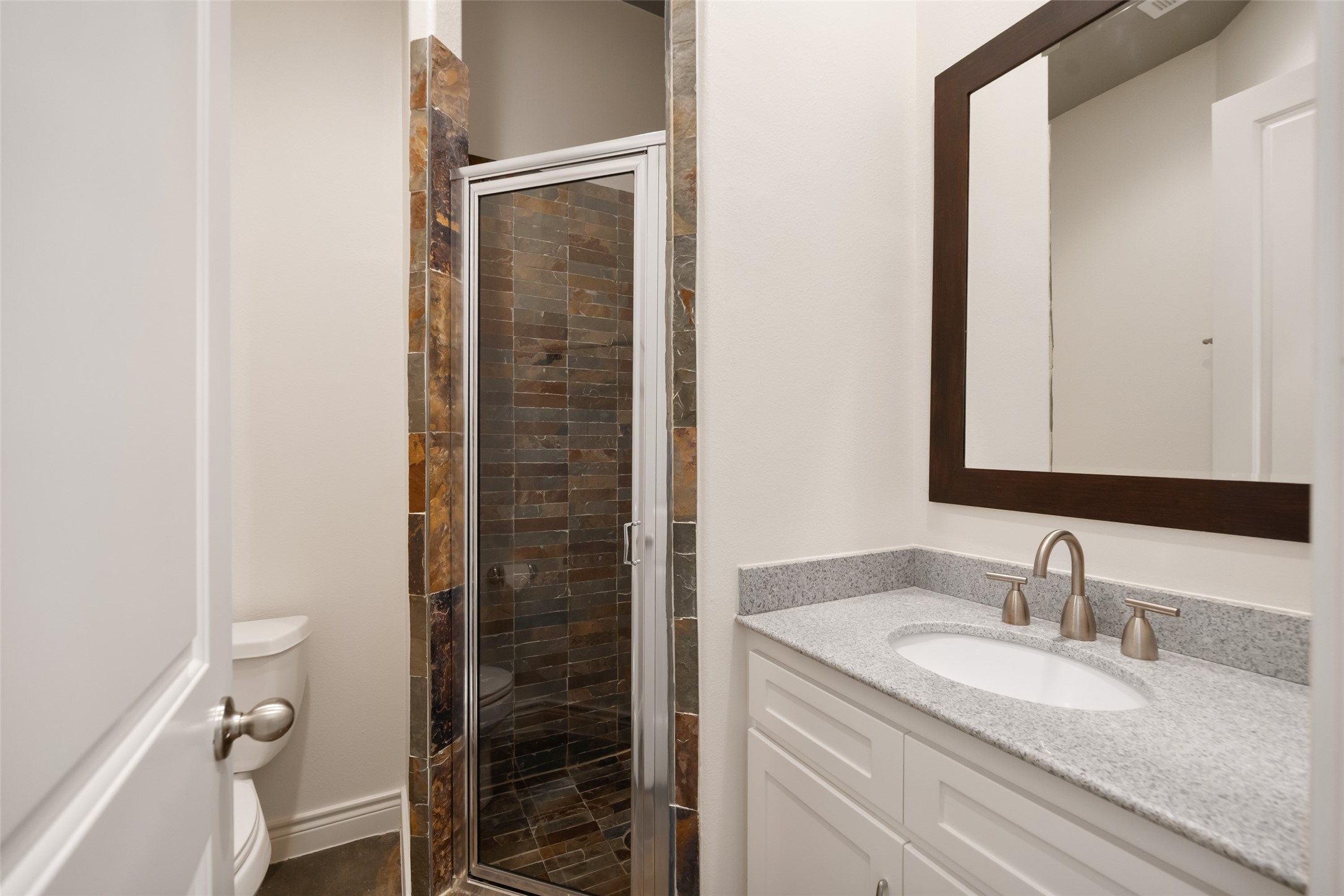 1716 Dart Street Property Photo 34
